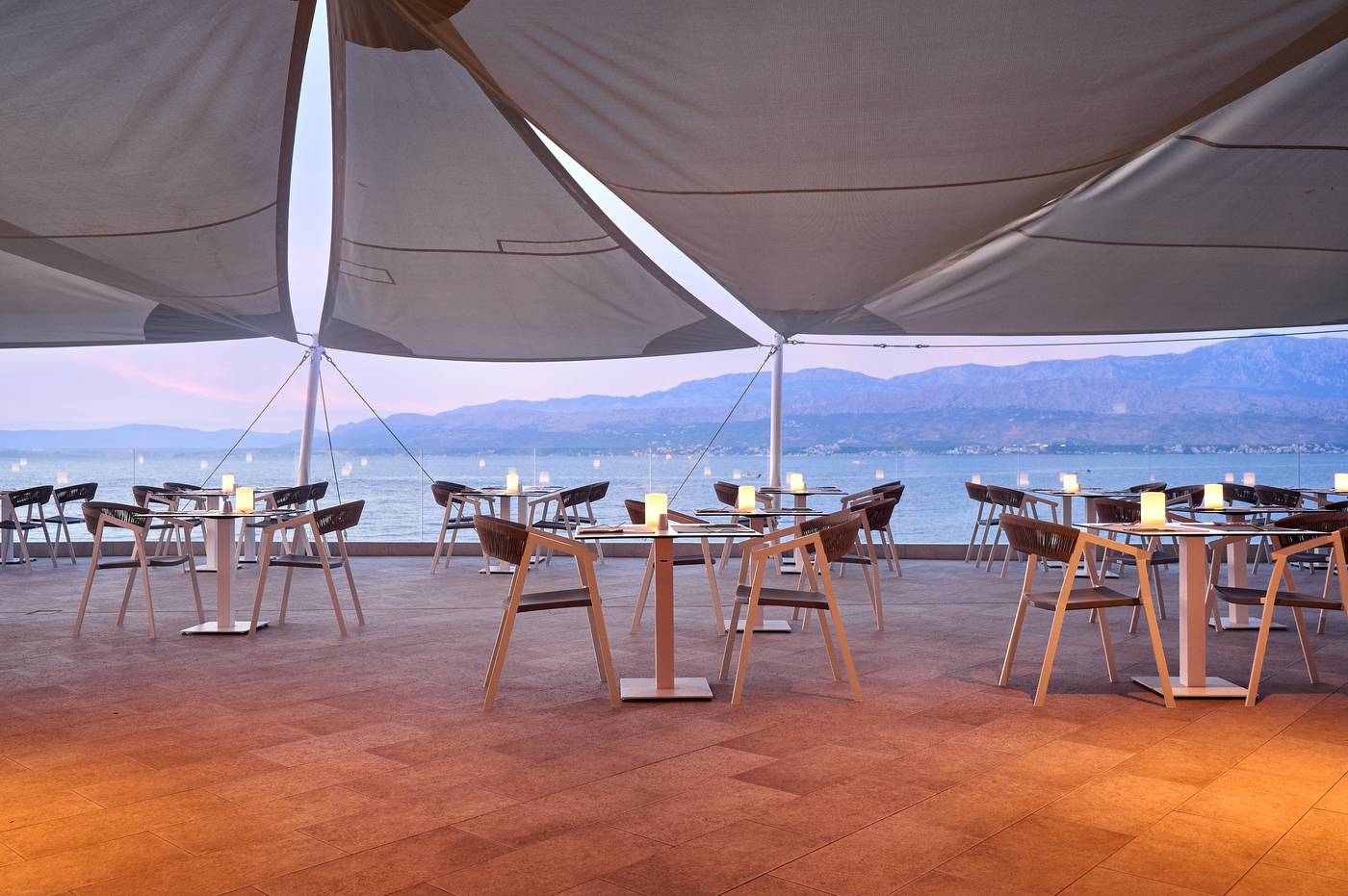 Grand-Hotel-View-Restaurant-65