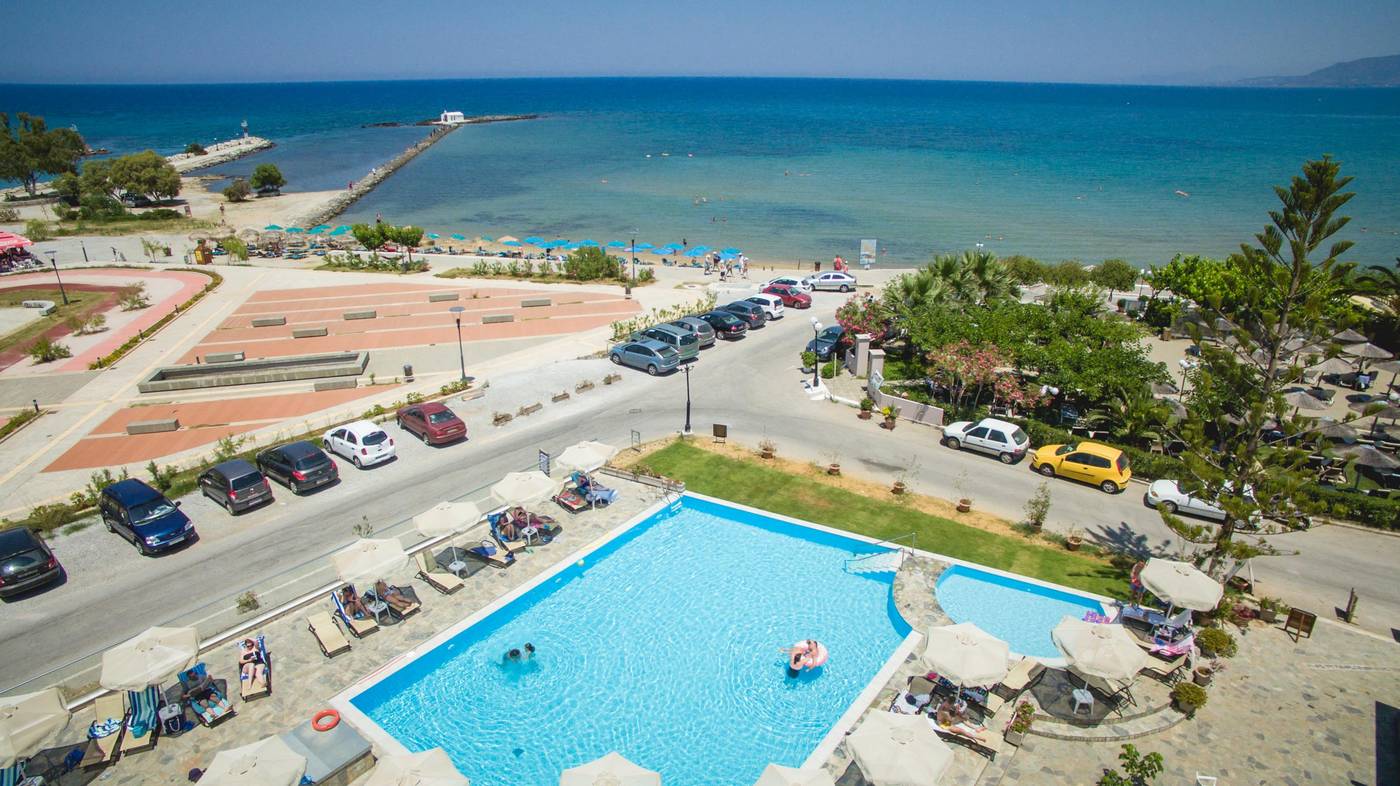 Georgioupolis-Beach-Hotel-Pool-54