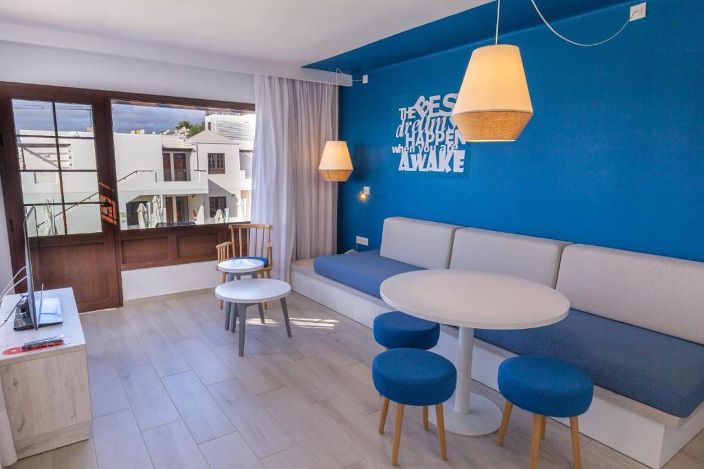 R2-Bahia-Kontiki-Beach-Aparthotel-Room-30