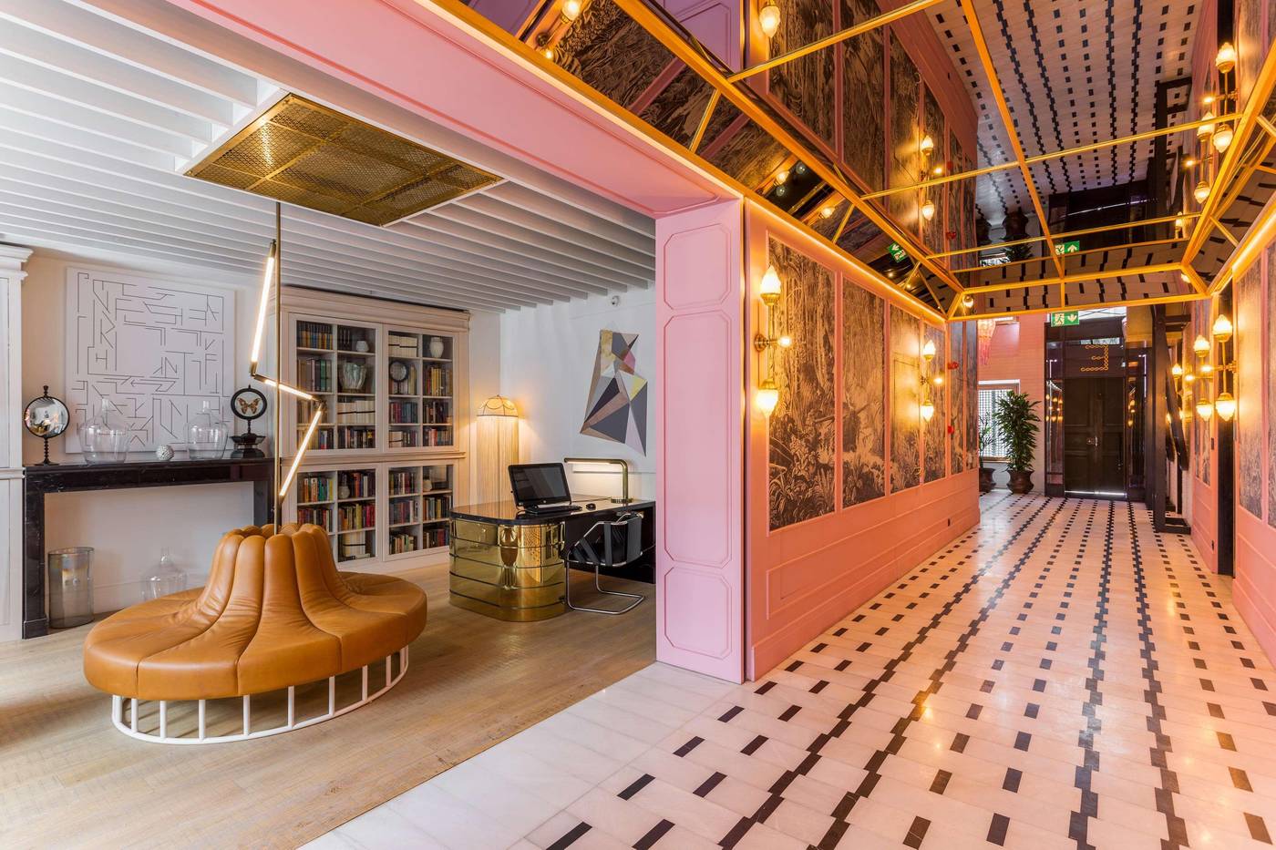 Room-Mate-Emir-Lobby-14