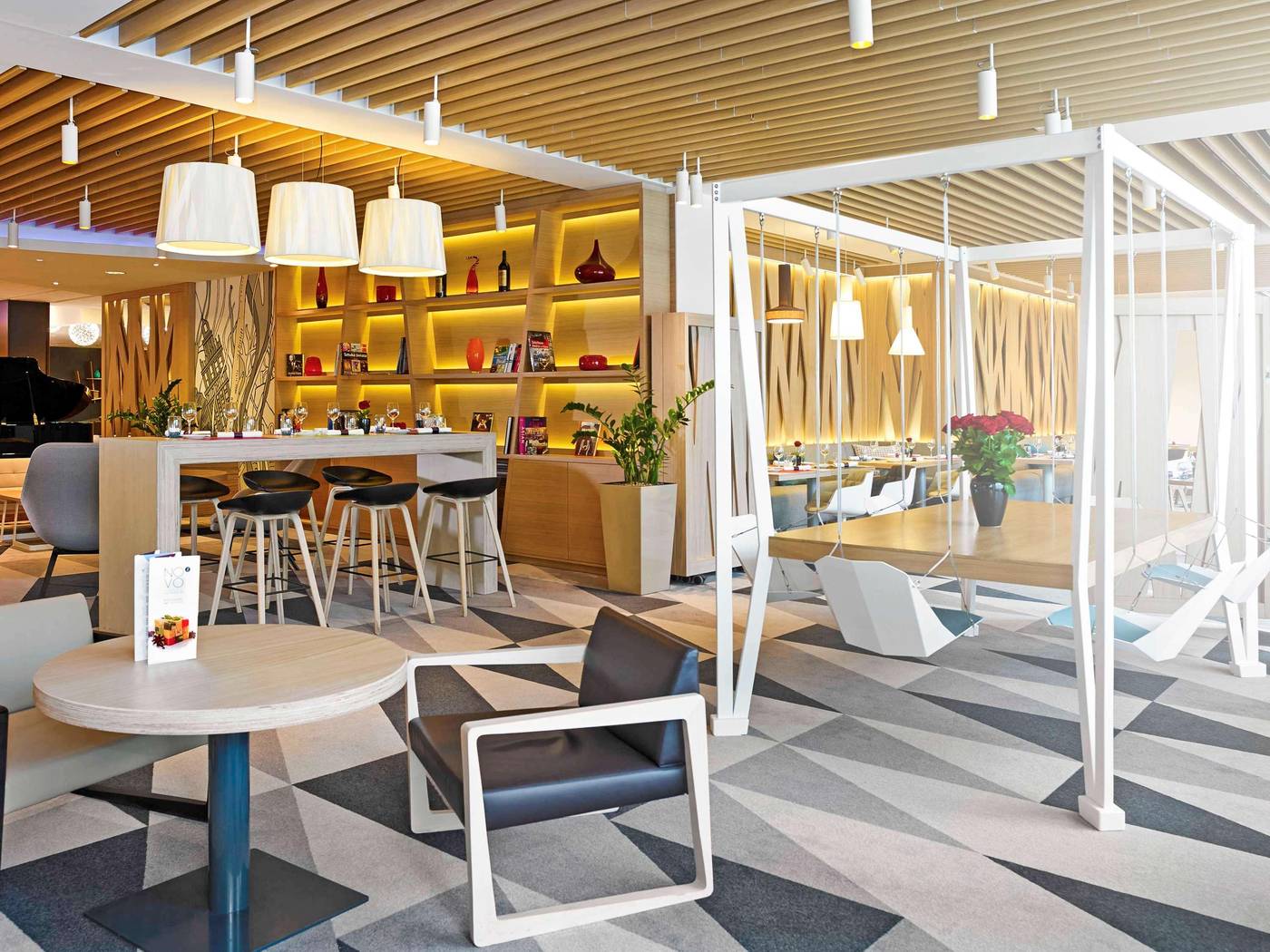 Novotel-Warszawa-Centrum-Restaurant-13