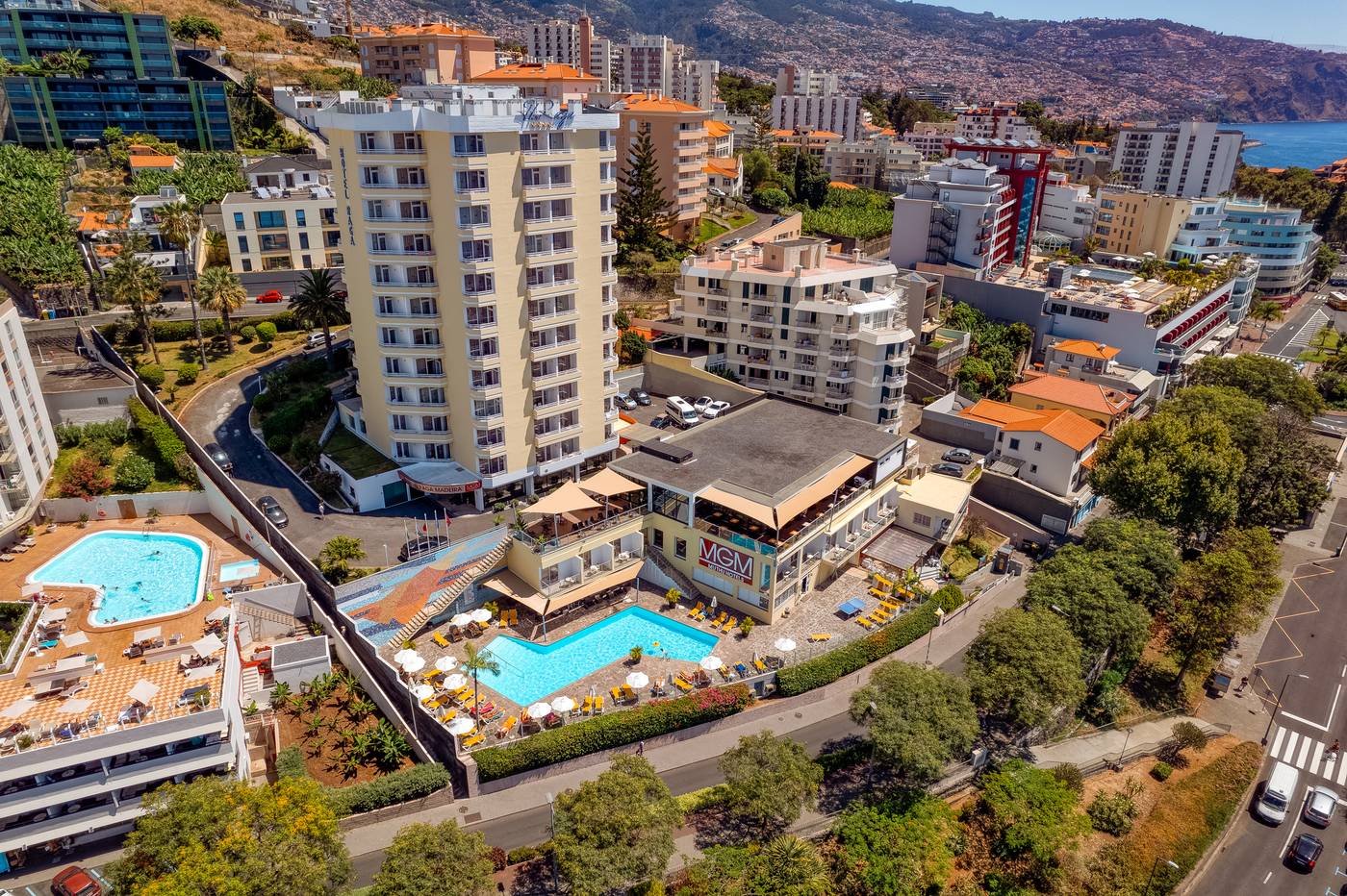 Muthu-Raga-Madeira-Hotel-General-view-11