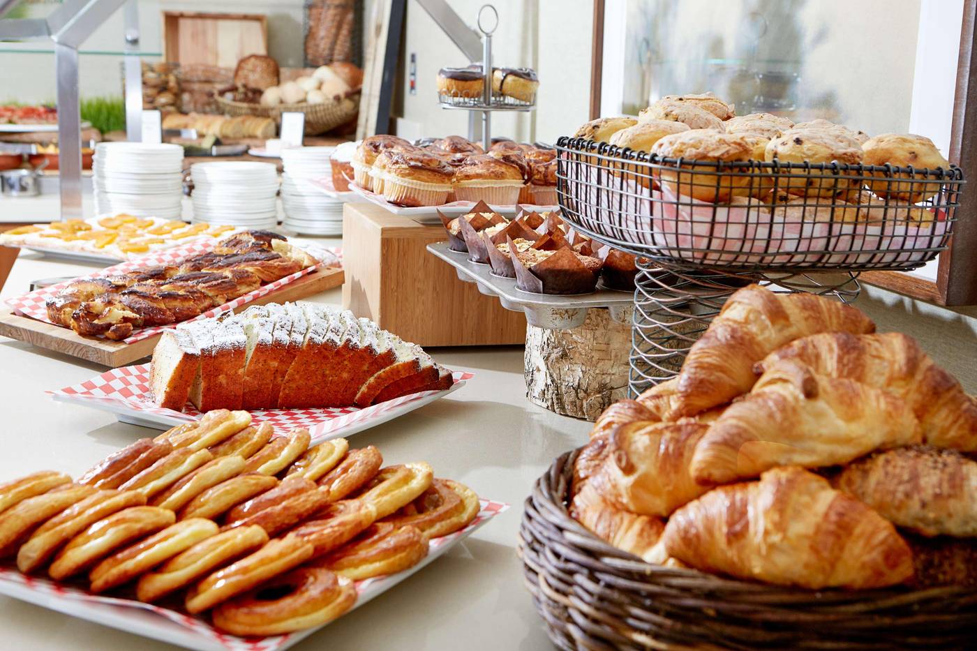 Beverly-Hilton-Restaurant-59