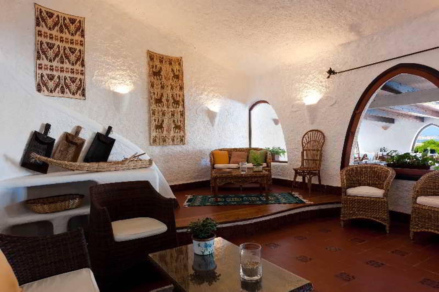 LH-Porto-Rafael-Altura-Resort-Lobby-23