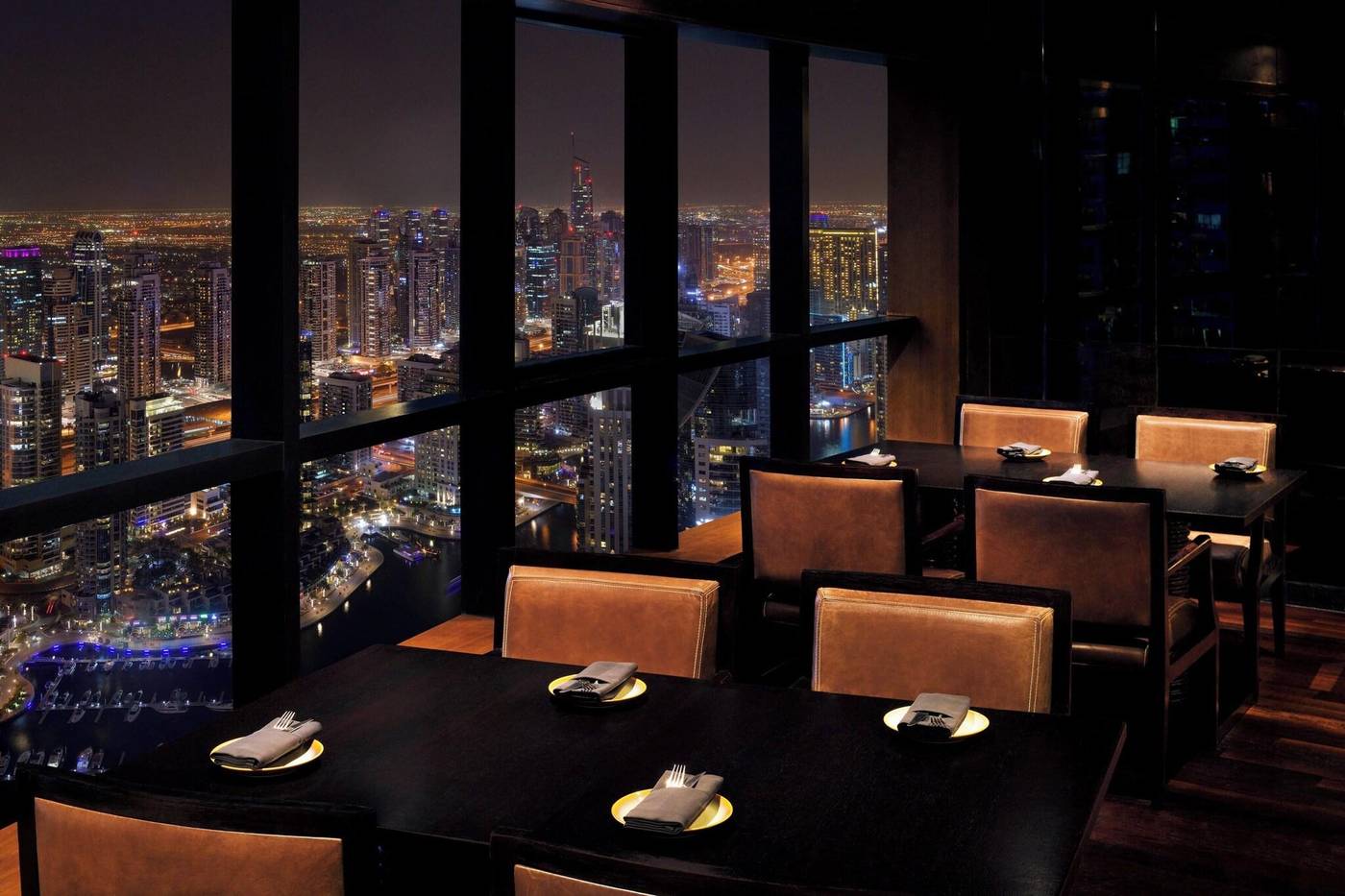 Dubai-Marriott-Harbour-Hotel---Suites-Restaurant-23