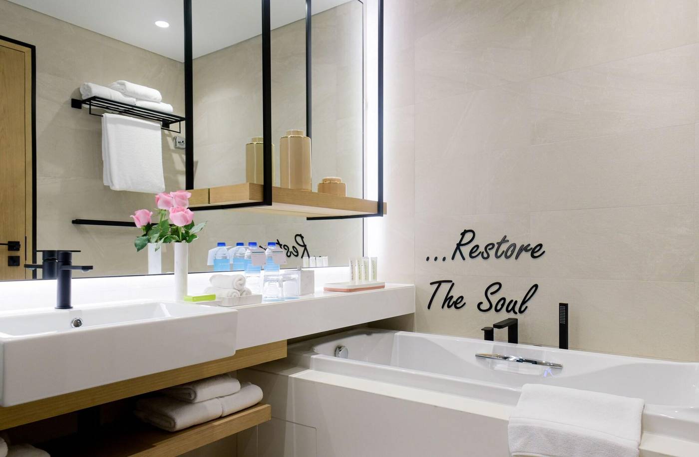 Le-Royal-Meridien-Beach-Resort-and-Spa-Room-47