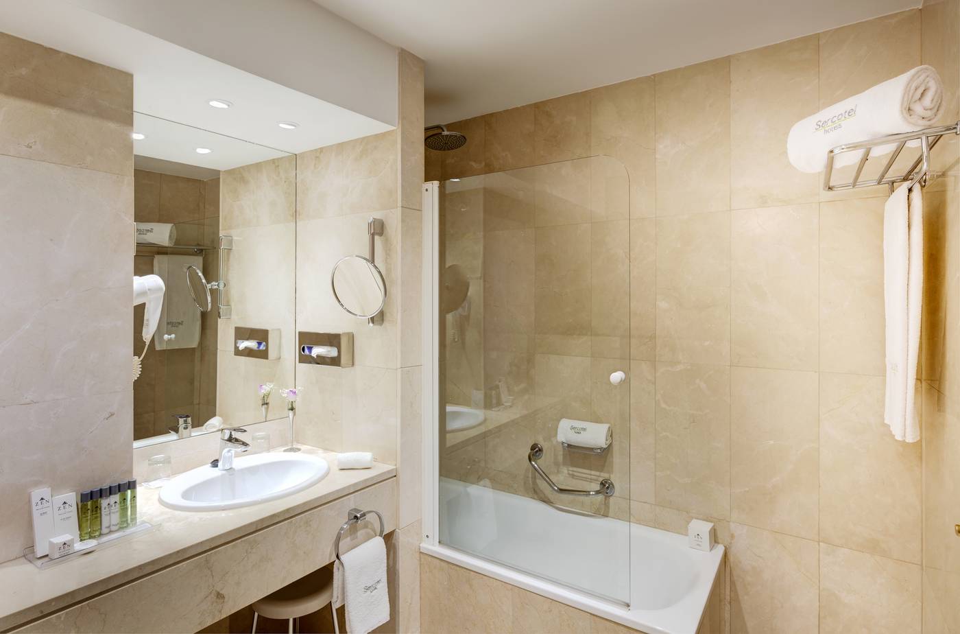 Sercotel-Gran-Hotel-Conde-Duque-Room-39