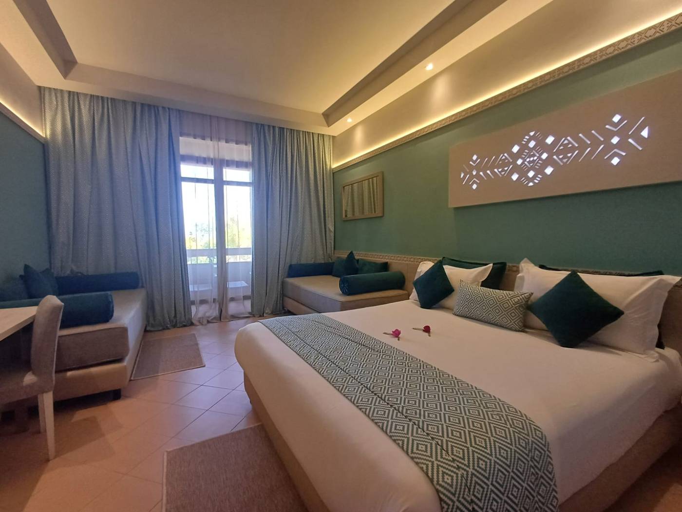 Aqua-Mirage-Club---Aqua-Parc---All-Inclusive-Room-32