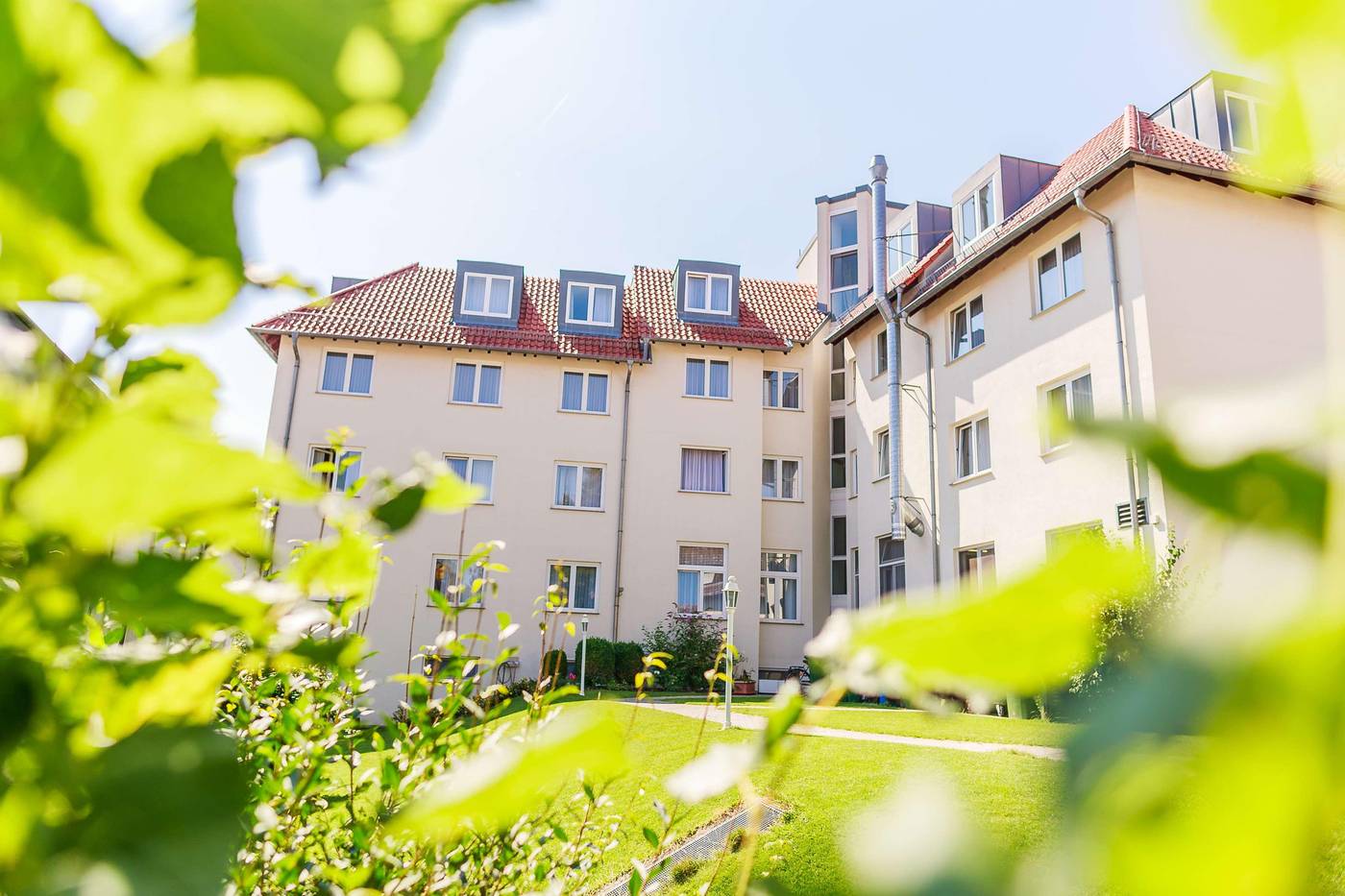PLAZA Hotel Blankenburg Ditzingen, Sure Hotel Coll-Germany-Ditzingen-General view-2