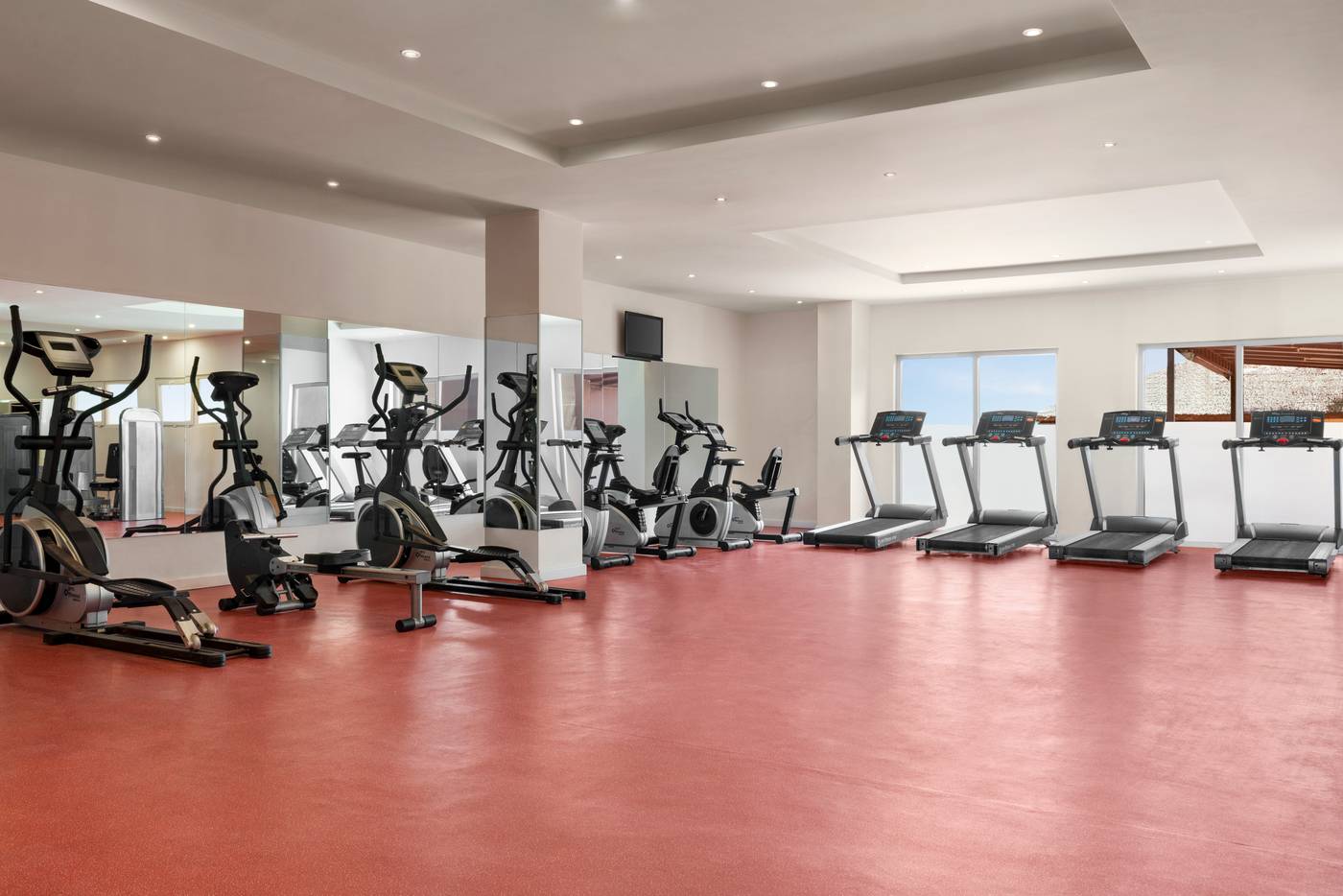 Kusadasi-Golf---Spa-Resort-Sports-and-Entertainment-60