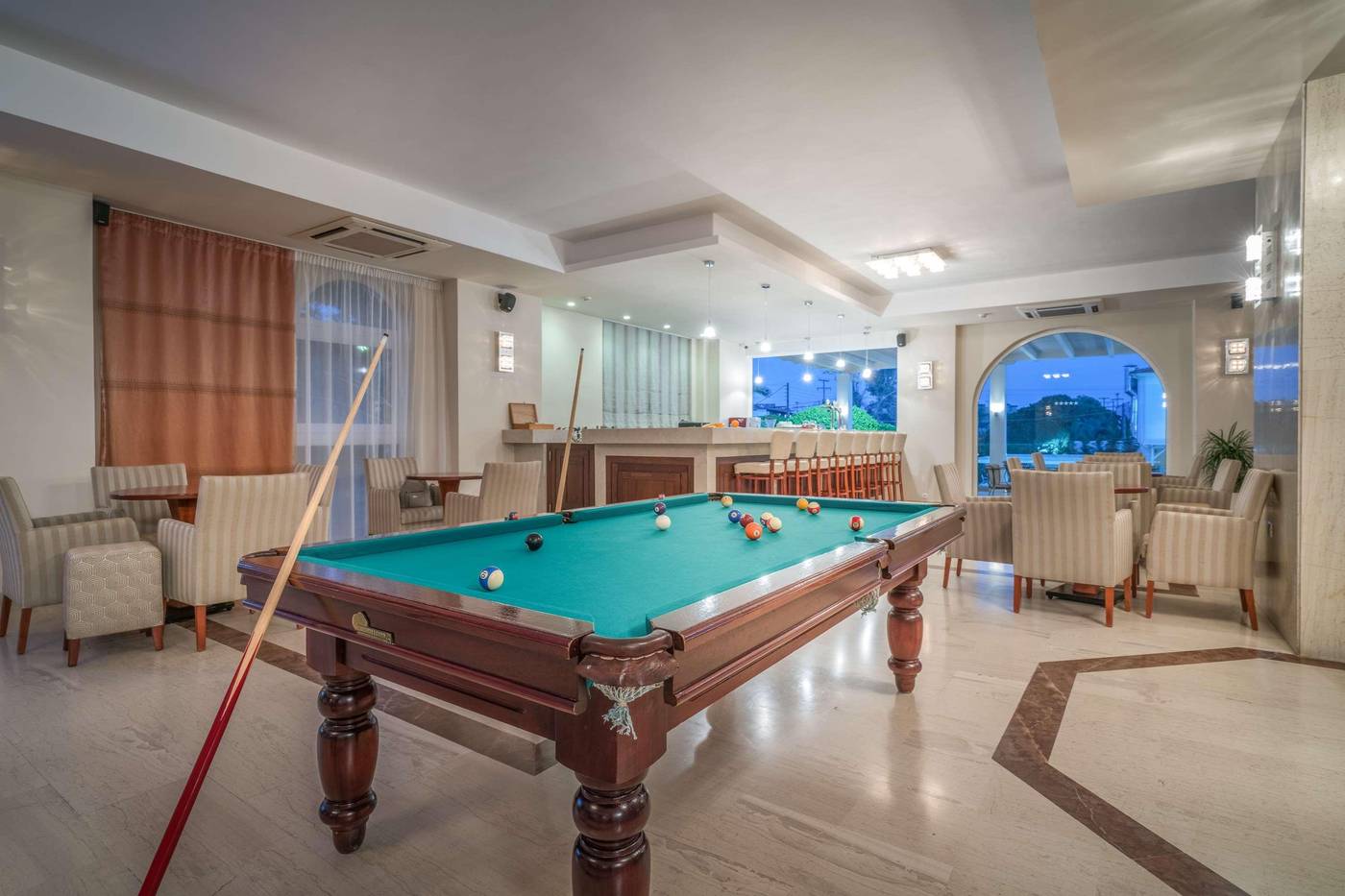 Best-Western-Zante-Park-Hotel-Lobby-70