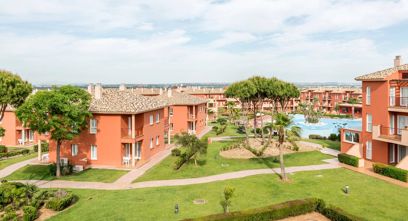 Ilunion-Tartessus-Sancti-Petri-General-view-14