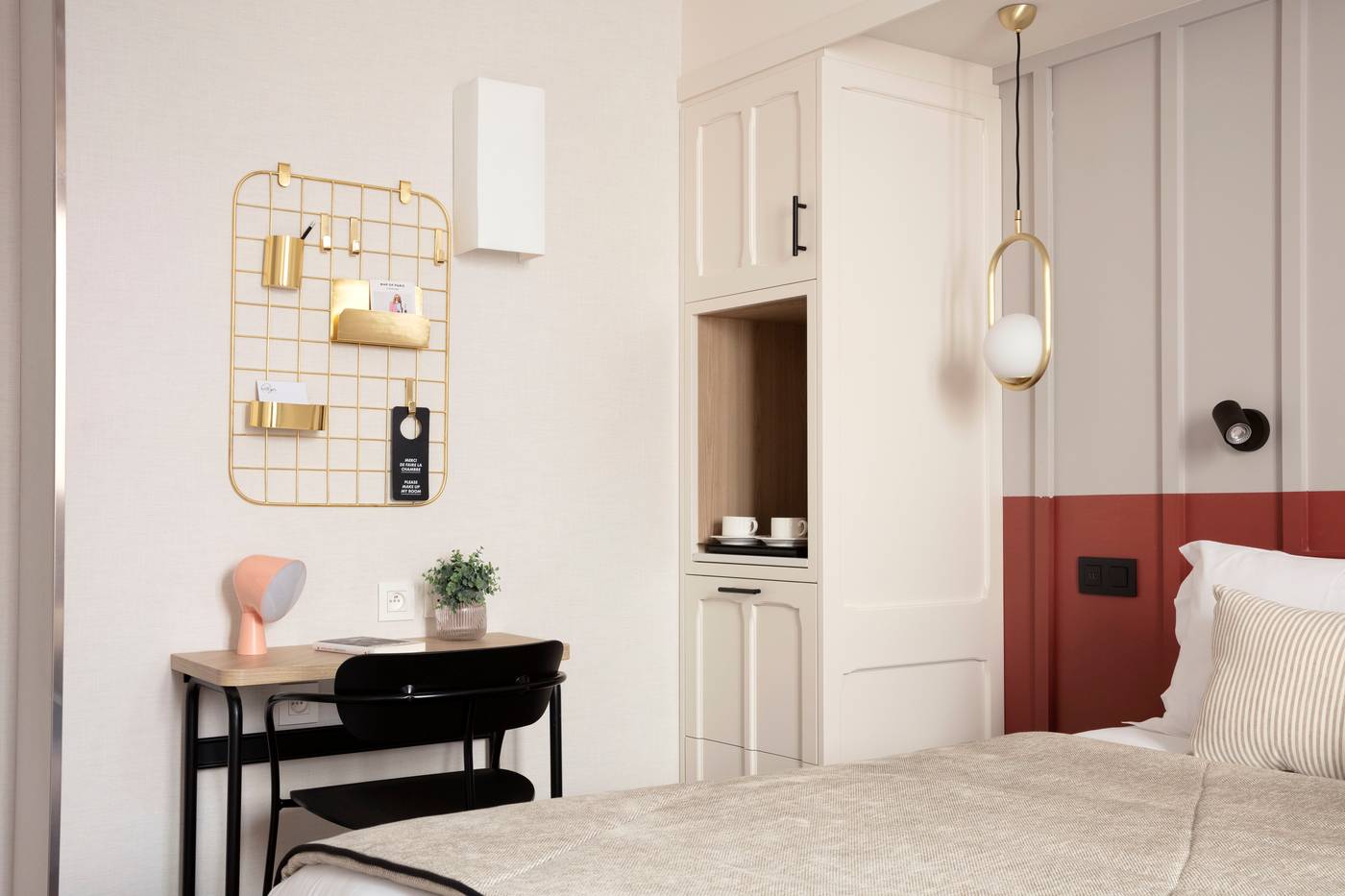 Hotel-Bastille-Speria-Room-22