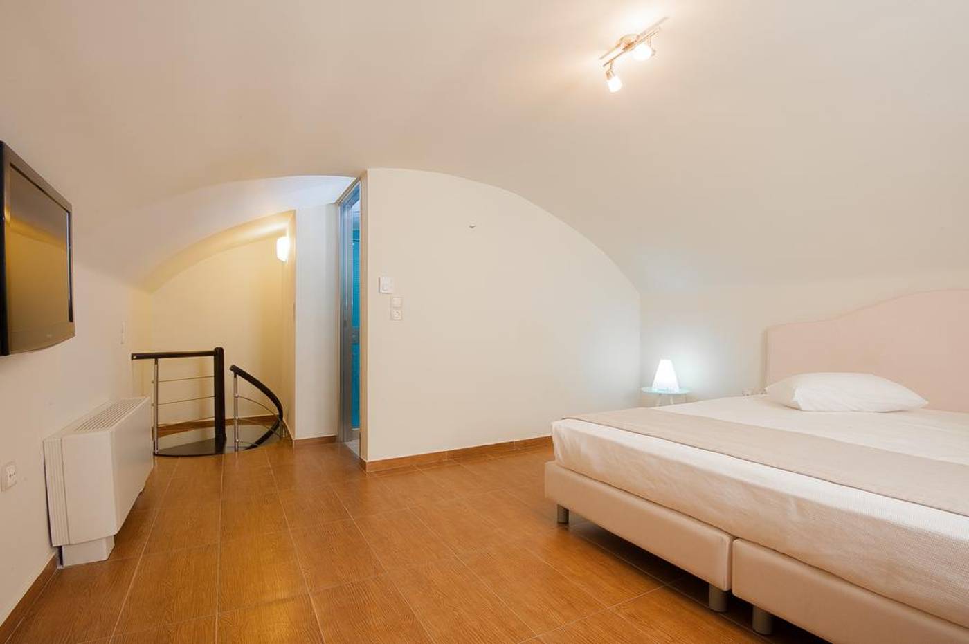 Splendour-Resort-Room-22