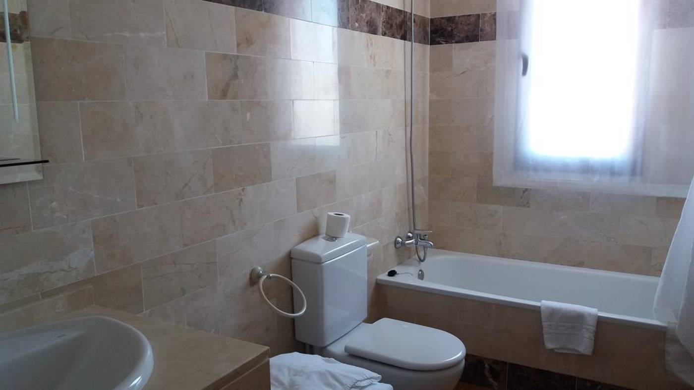 Royal-Suites-Marbella-Room-38