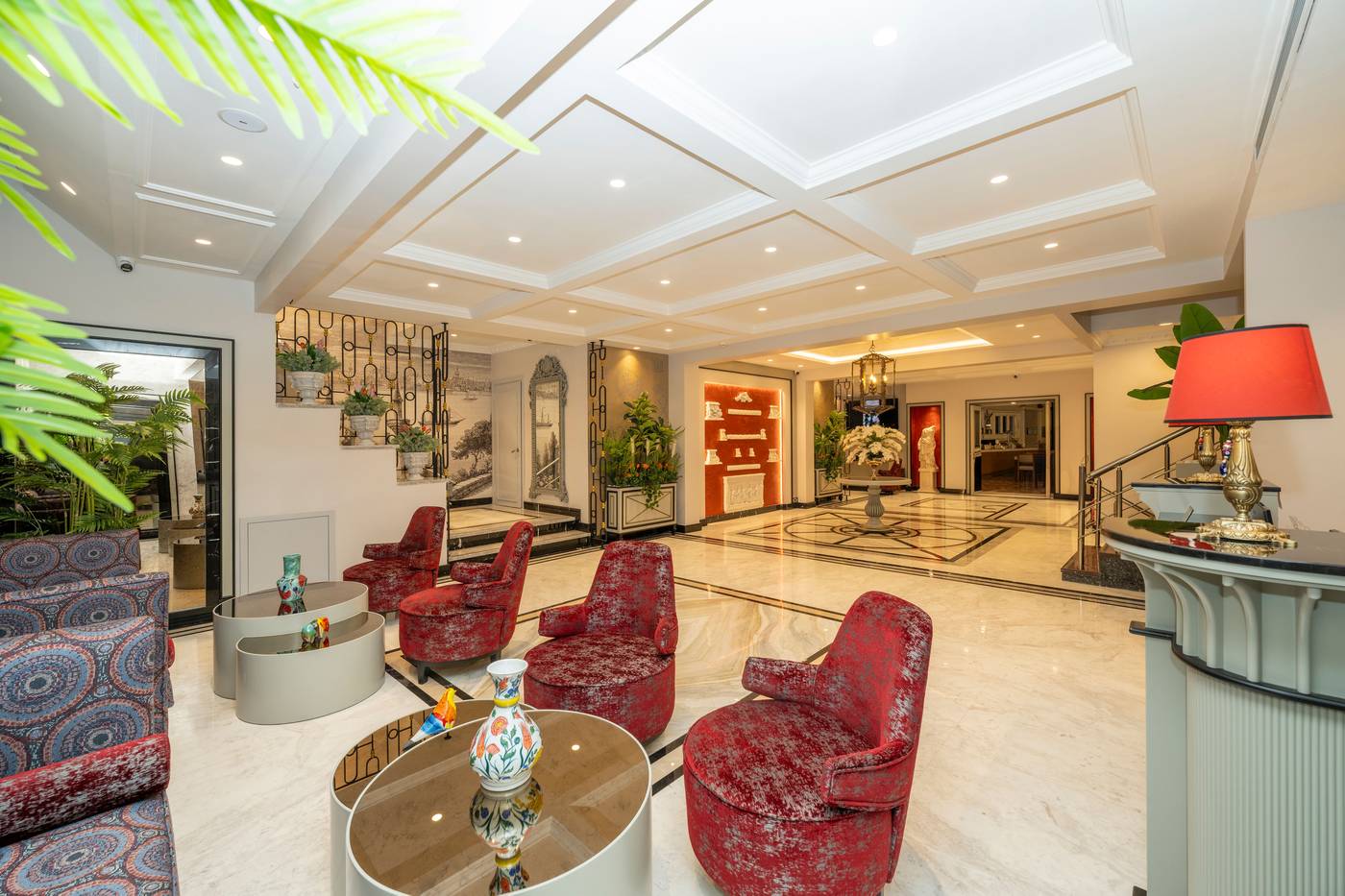 The-Byzantium-Hotel---Suites-Lobby-1