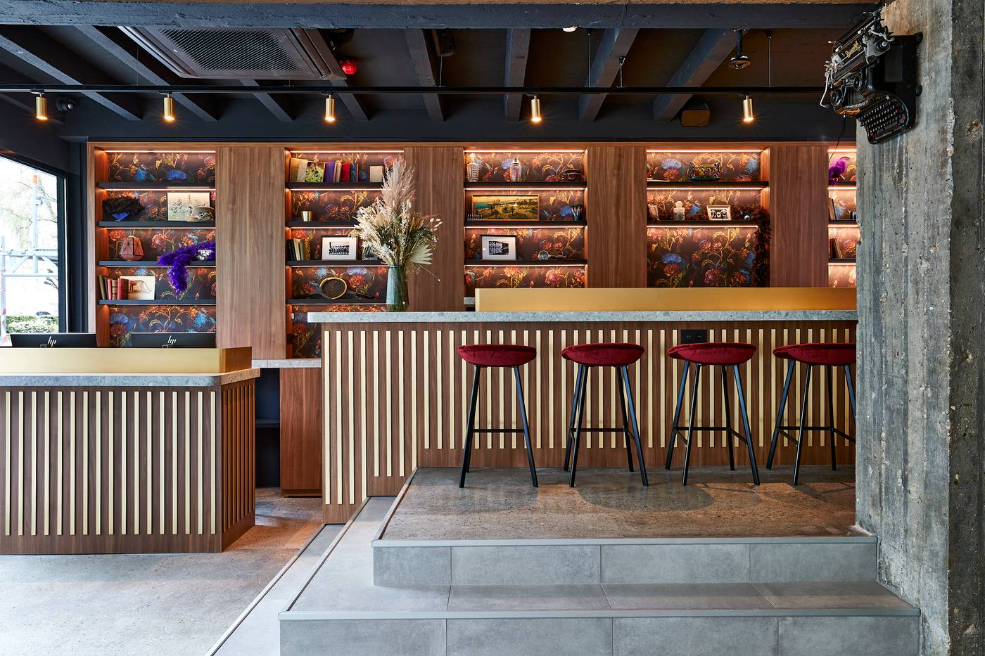 The-Scott-Hotel-Bar-2