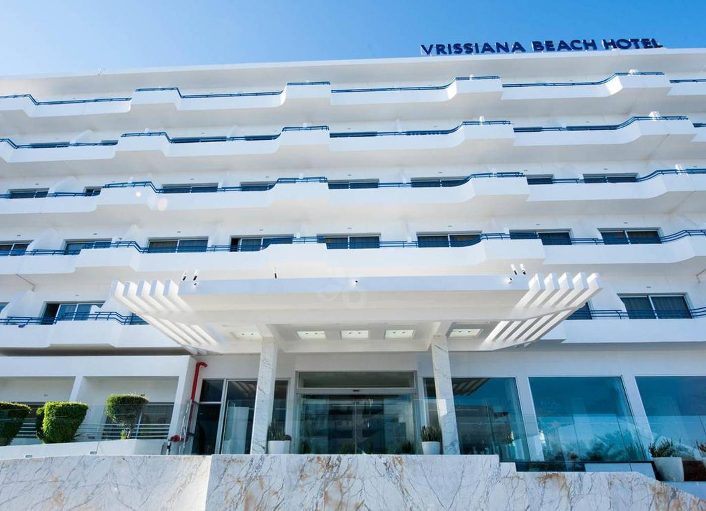 Tsokkos-Vrissiana-Beach-Hotel-General-view-10