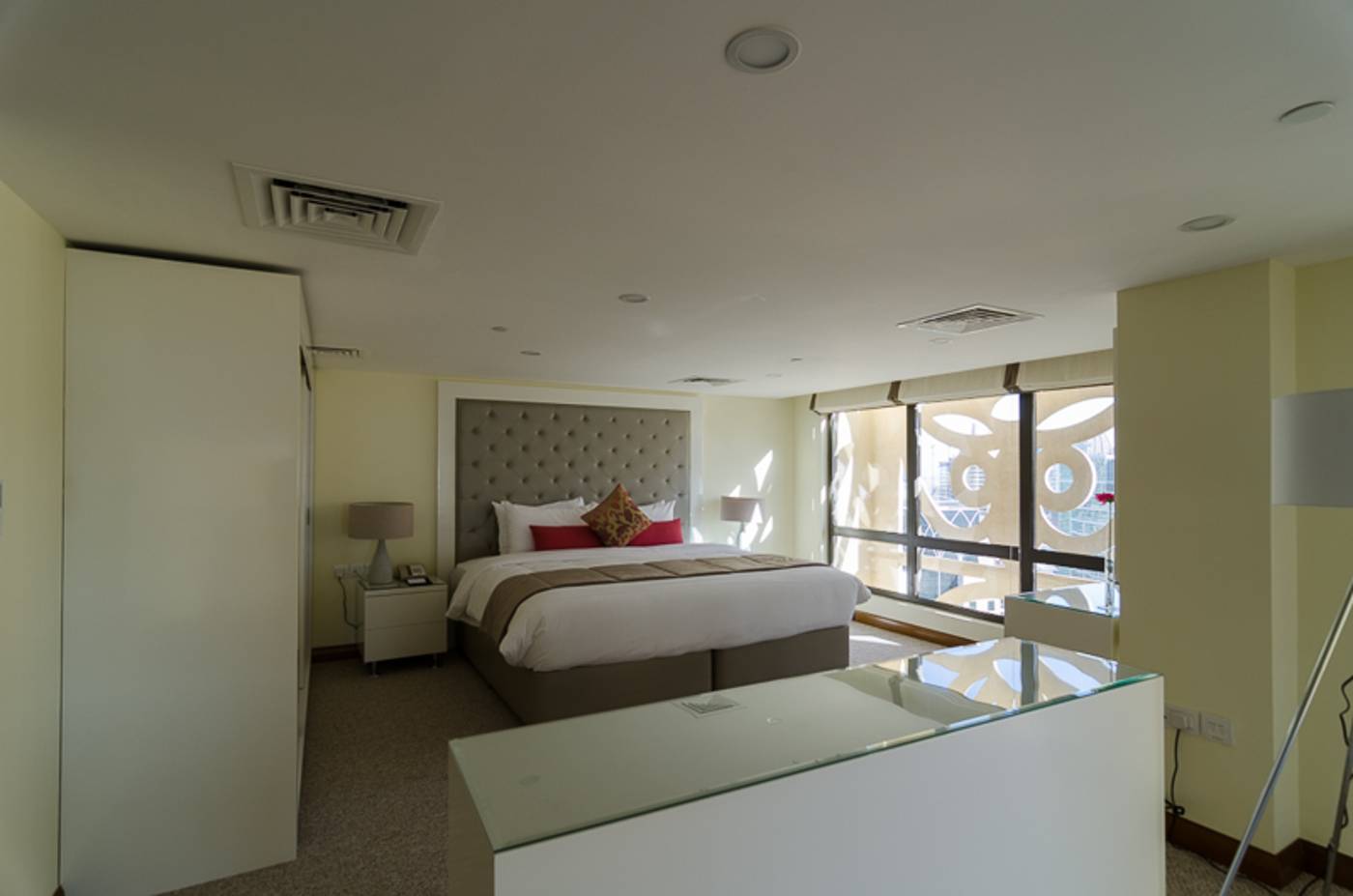 Amwaj-Suites-Jumeirah-Beach-Residence-Room-22