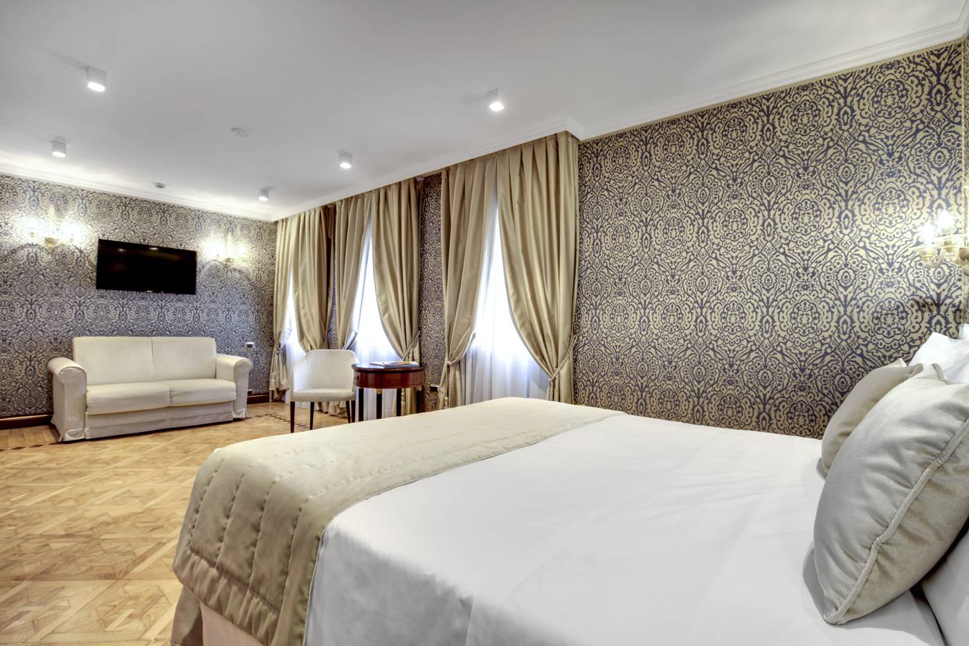 Hotel-Dona-Palace-Room-39