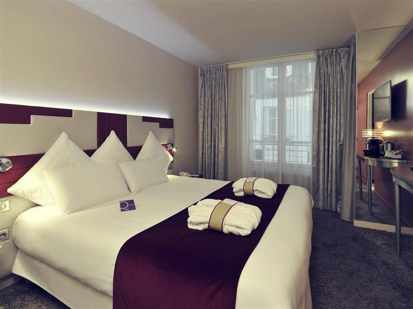 Mercure-Paris-Opera-Faubourg-Montmartre-Room-30