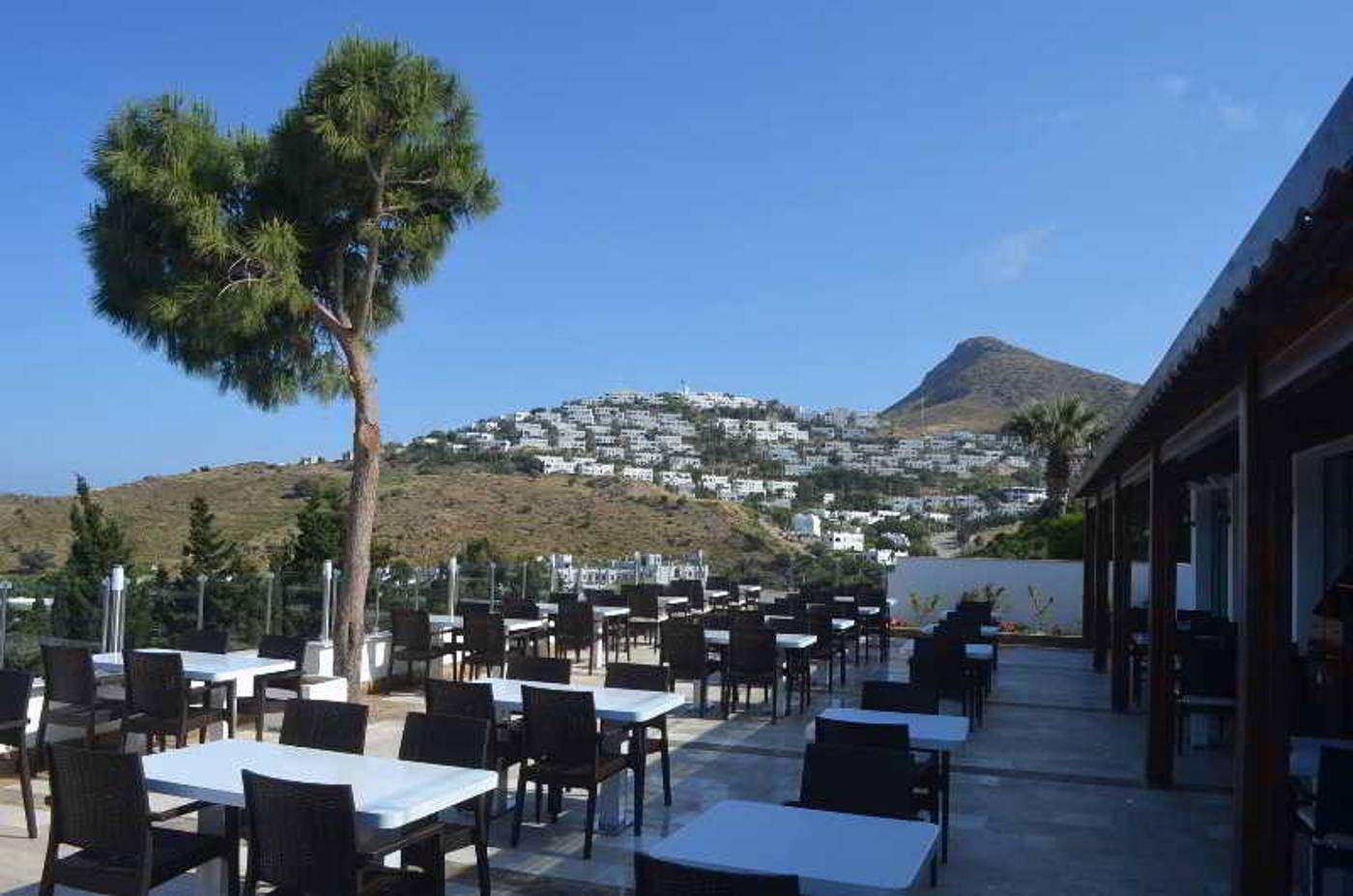 Woxxie-Resort---Spa-Terrace-38