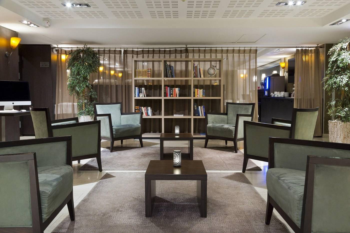 Residence La Reserve-France-Ferney-Voltaire-Lobby-5