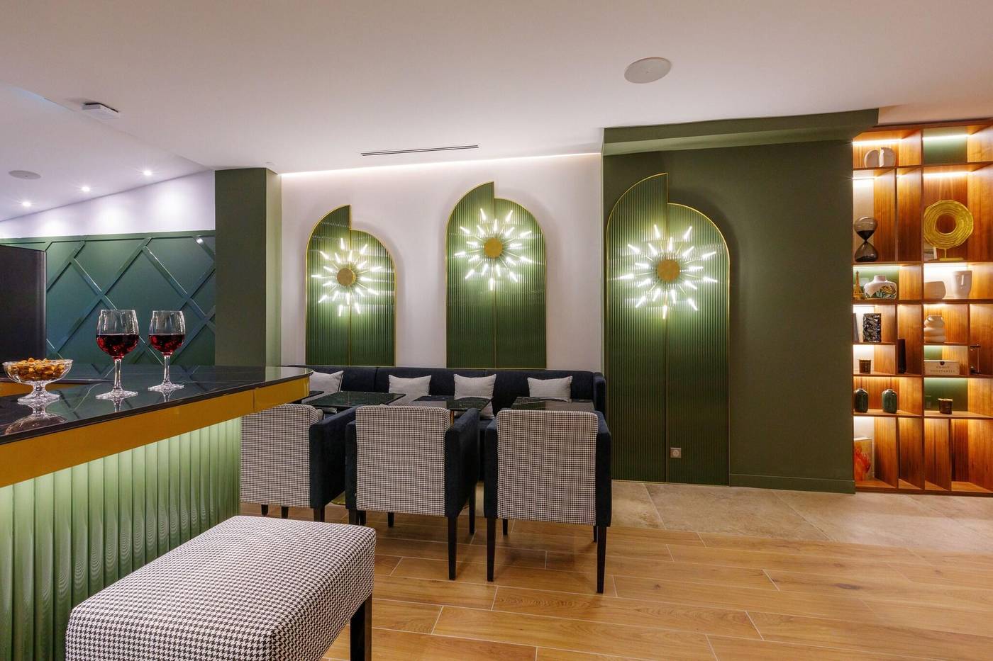 Star-Champs-Elysees-Bar-8