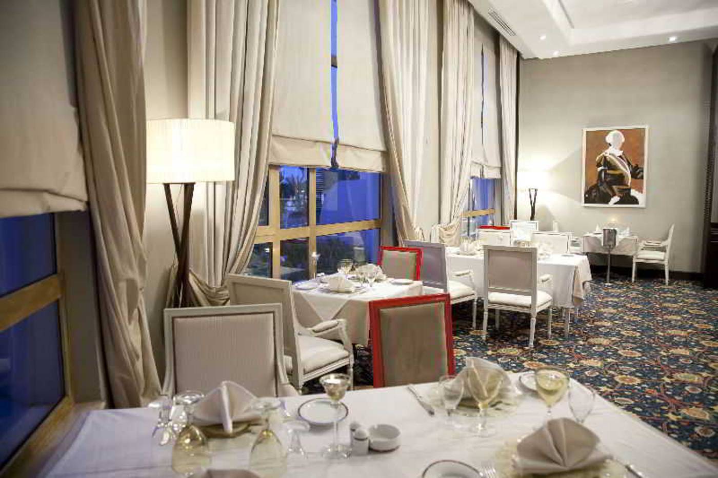 Regency-Tunis-Hotel-Restaurant-10