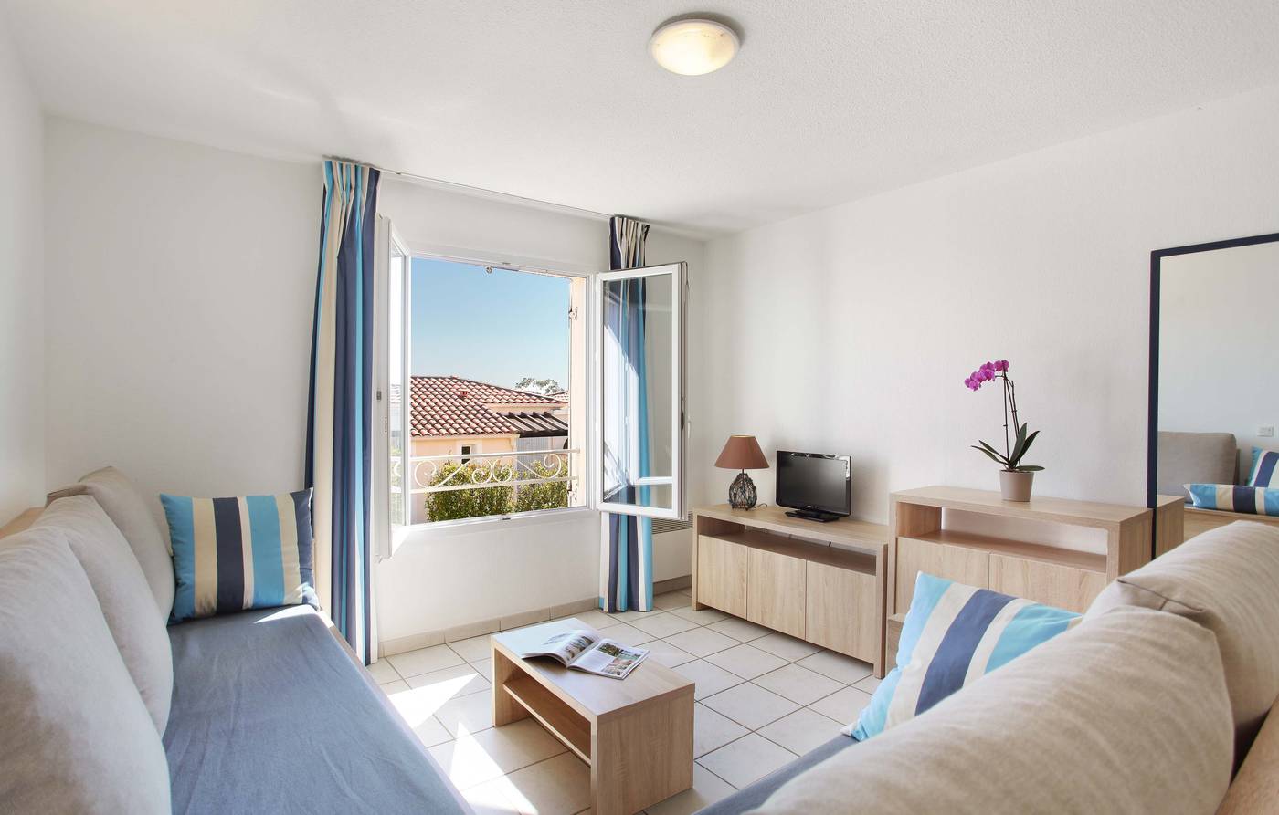 Residence-Odalys-Domaine-des-Eucalyptus-Room-13