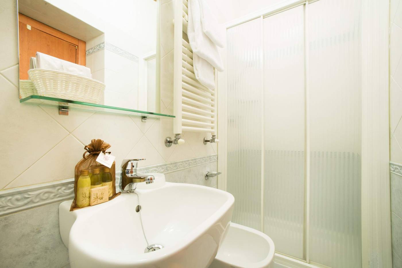 Albergo-Montreal-Room-25