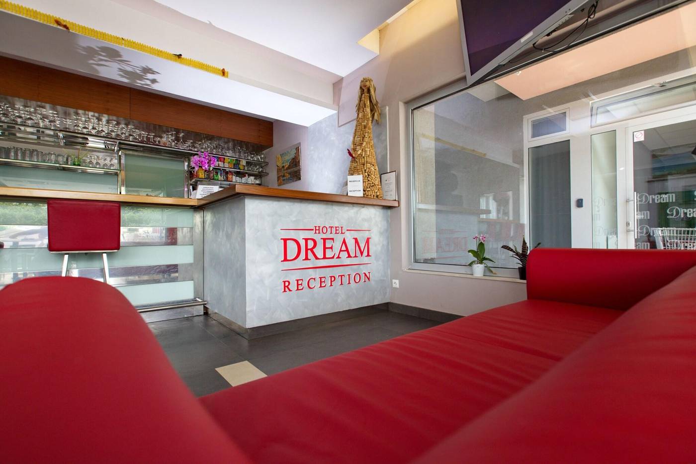 Dream Hotel-Croatia-ZAGREB AIRPORT VELIKA GORICA-Lobby-8