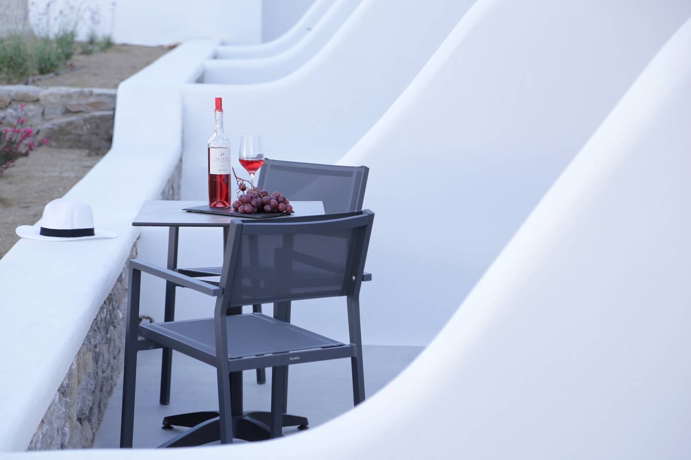 Livin-Mykonos-Hotel-Room-19