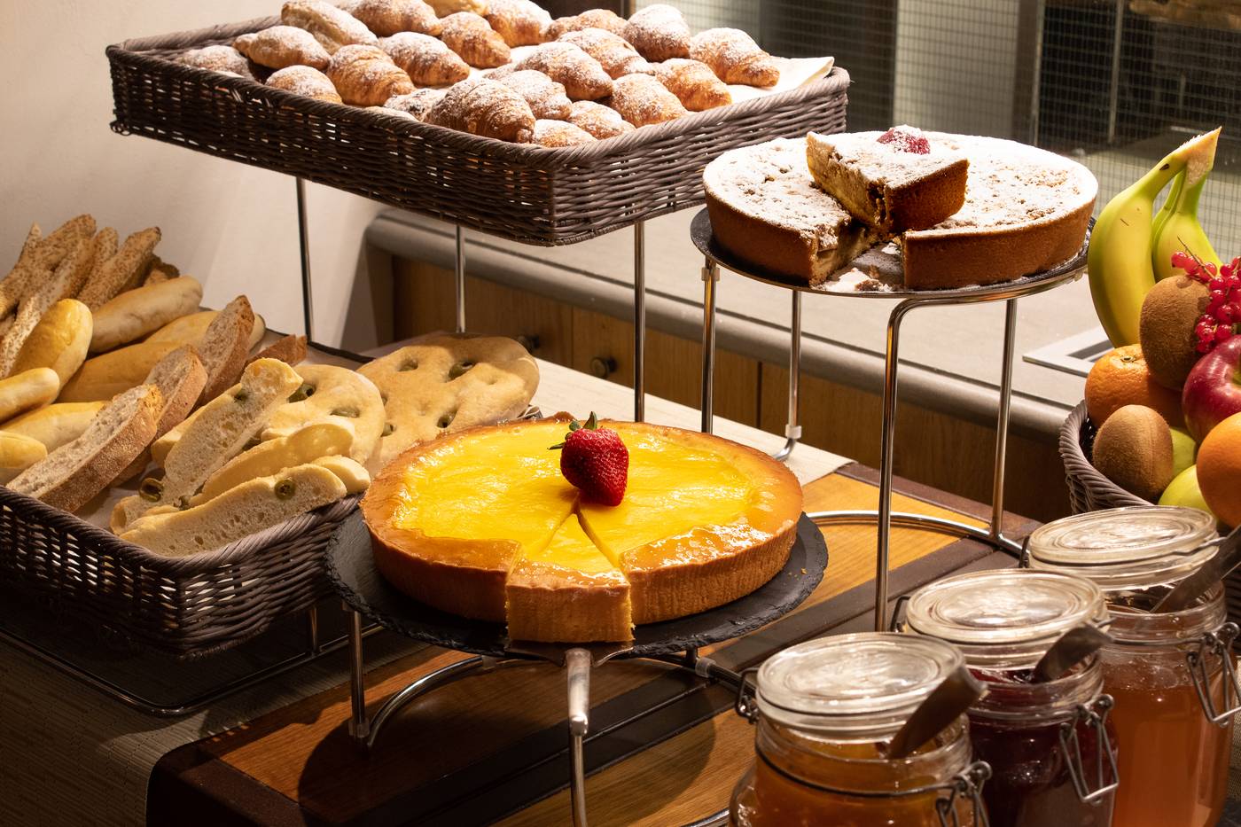 Starhotels-Tuscany-Restaurant-29