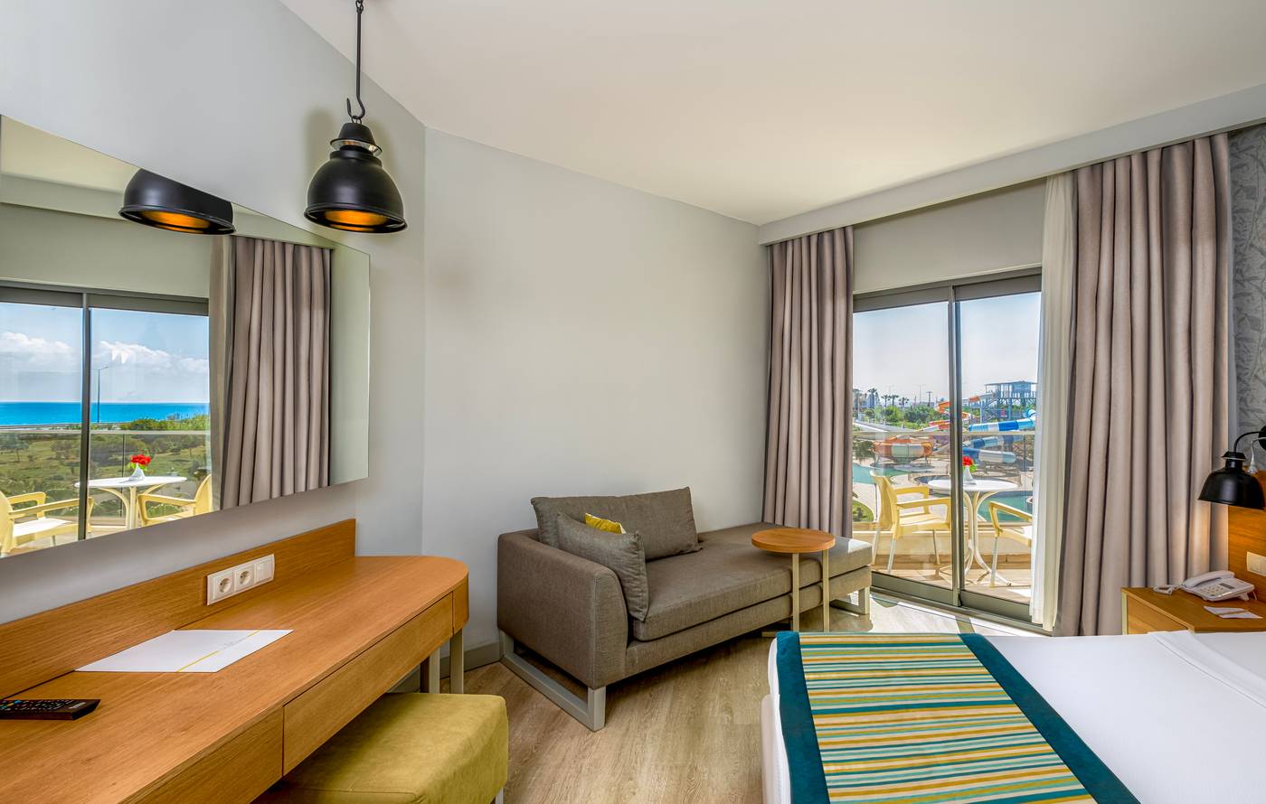 Calido Maris Hotel