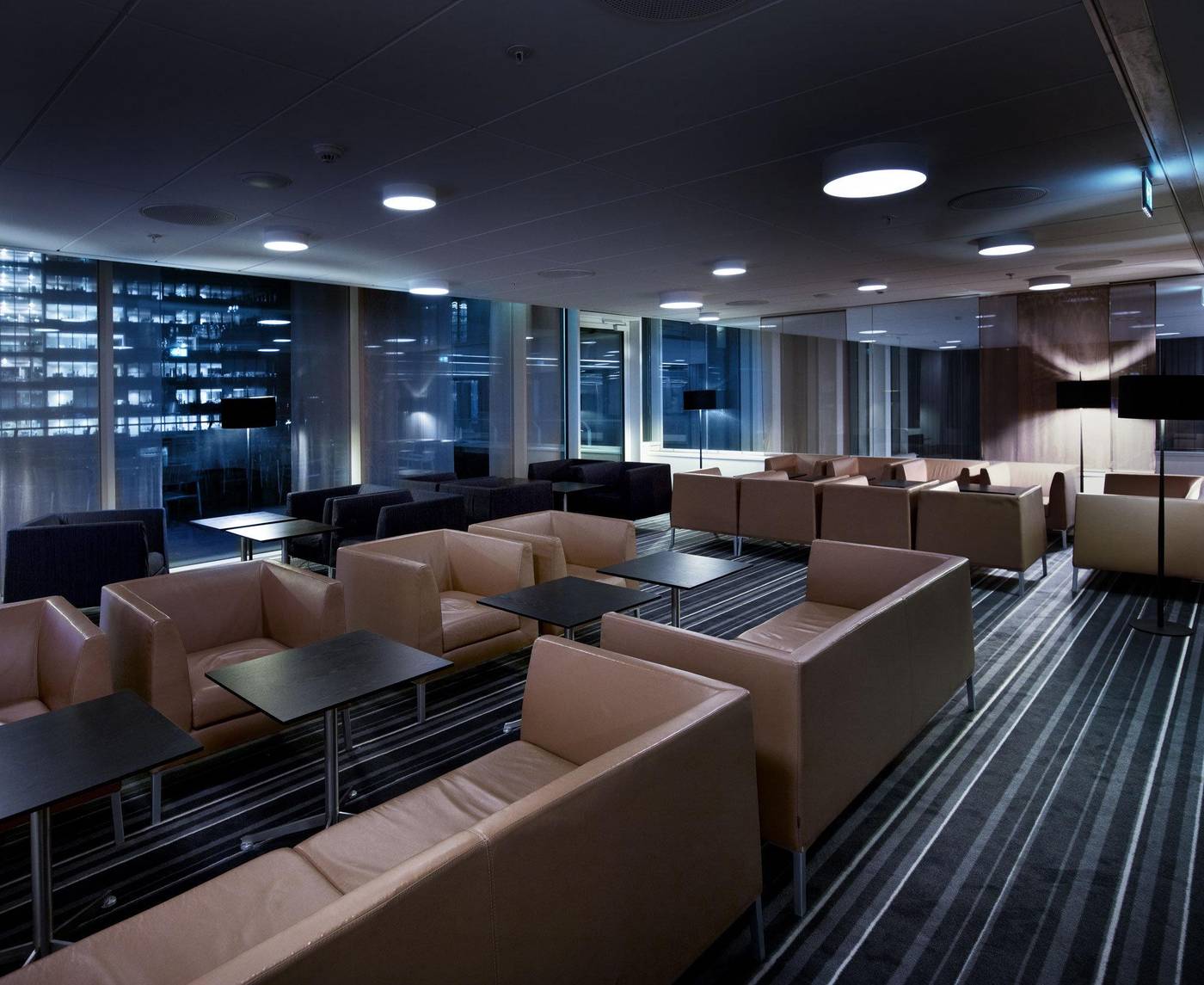 Crowne-Plaza-Copenhagen-Towers-General-view-16