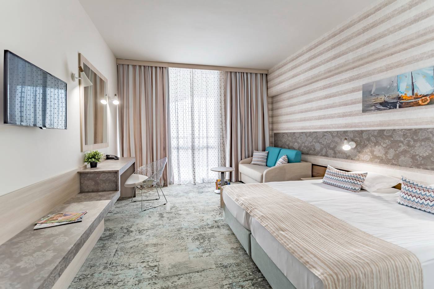 HI-Hotels-Imperial-Resort-Room-27