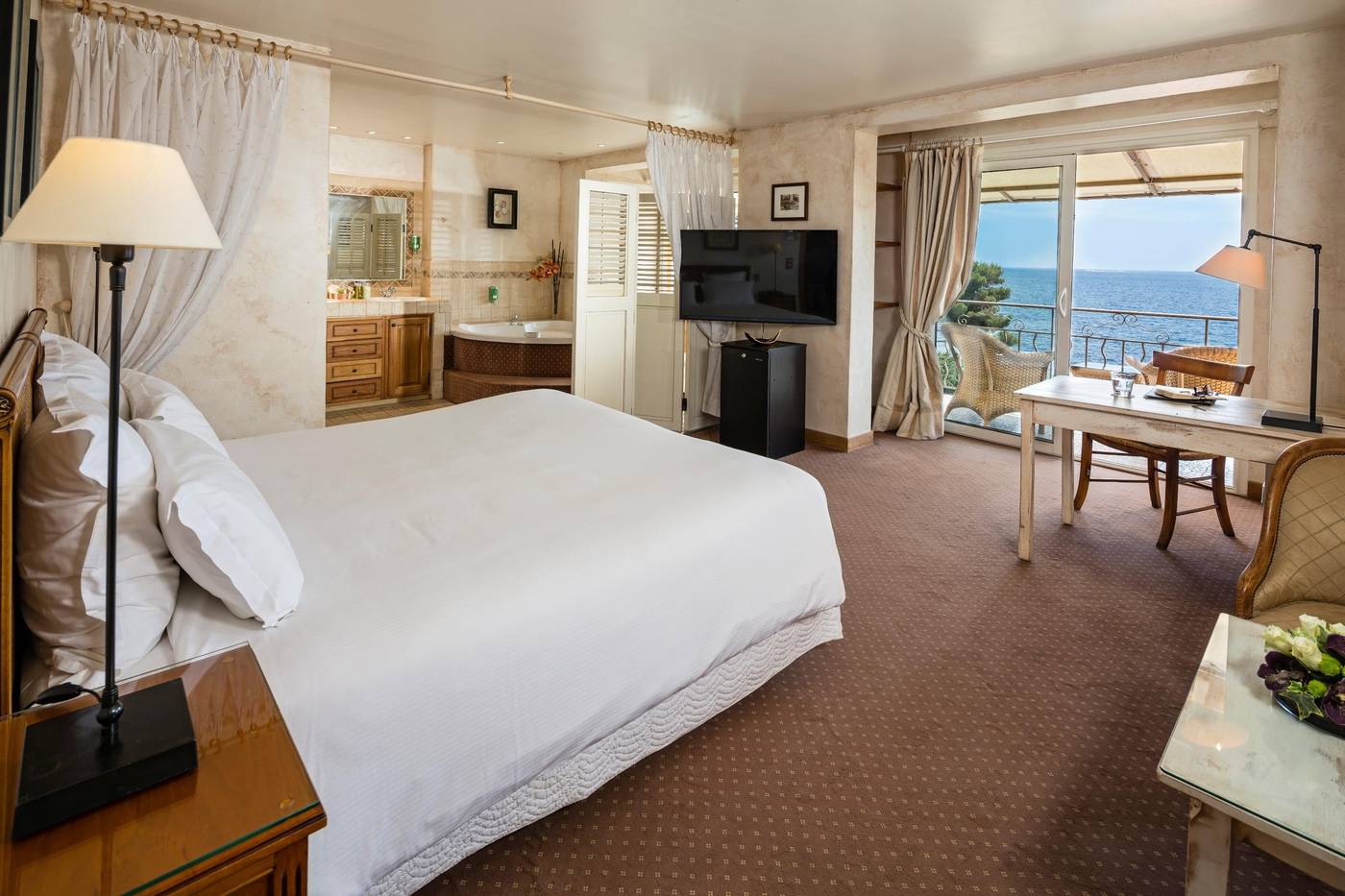 Best-Western-Premier-Montfleuri-Room-30