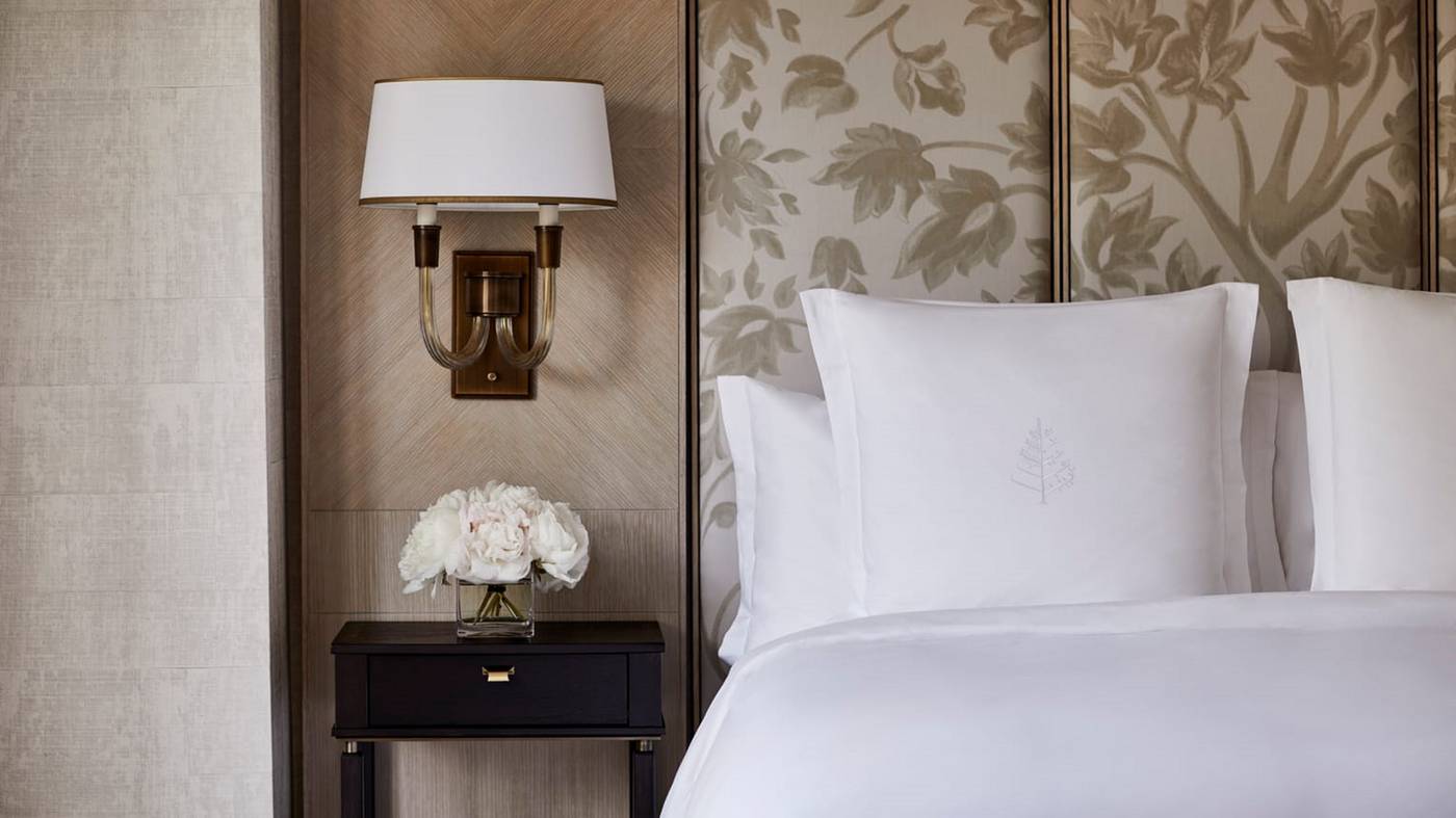 Four-Seasons-Hotel-Boston-Room-31
