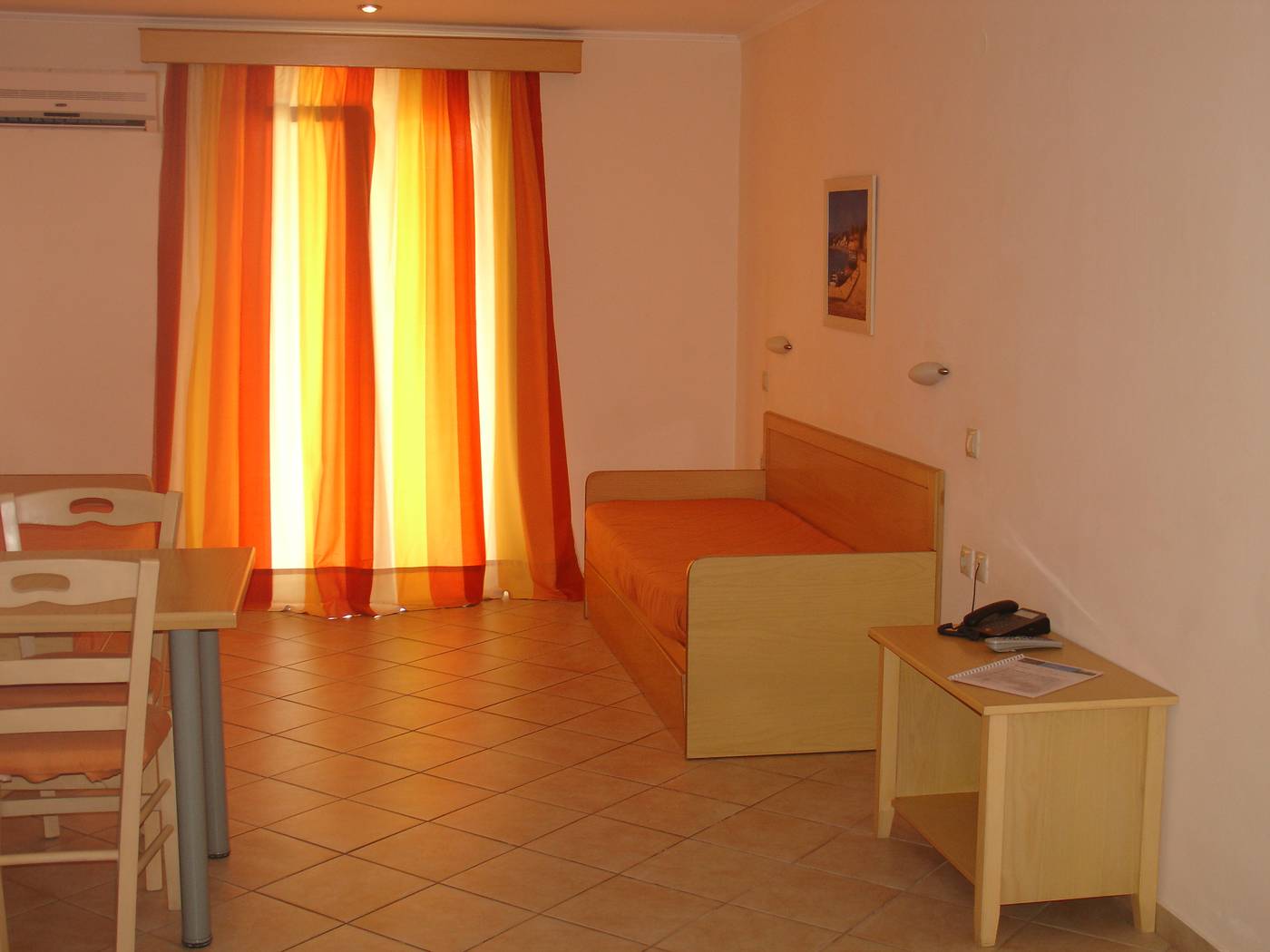 Andromeda-Room-10