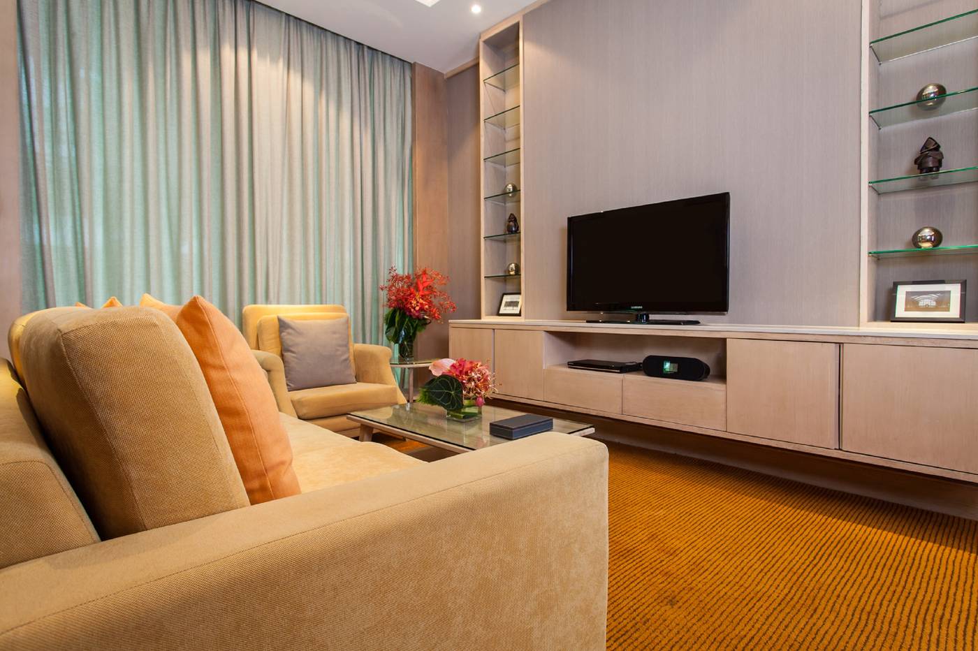 Shama-Petchburi-47-Bangkok-Room-9