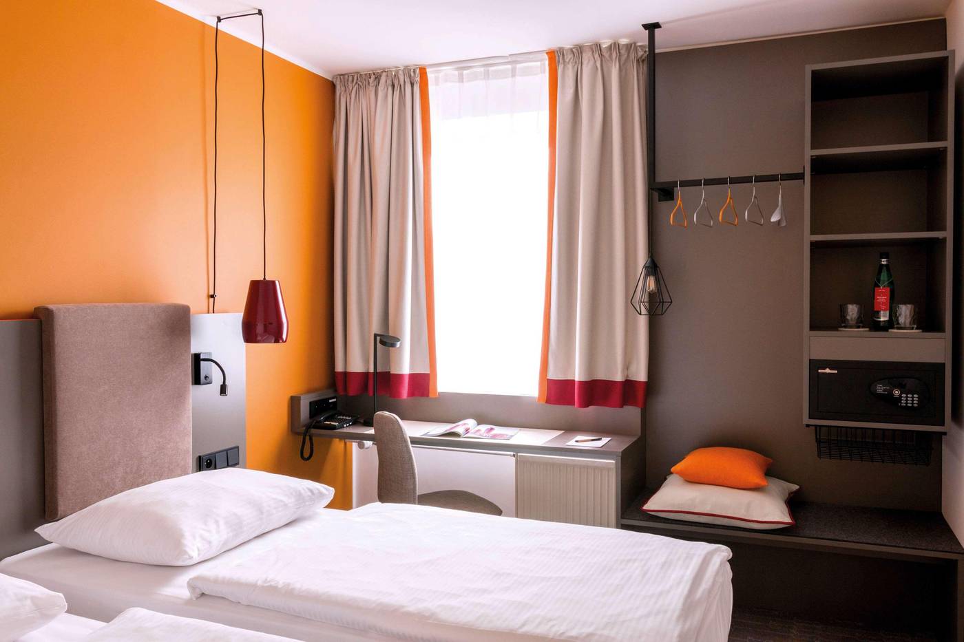 Vienna-House-Easy-by-Wyndham-Cracow-Room-23