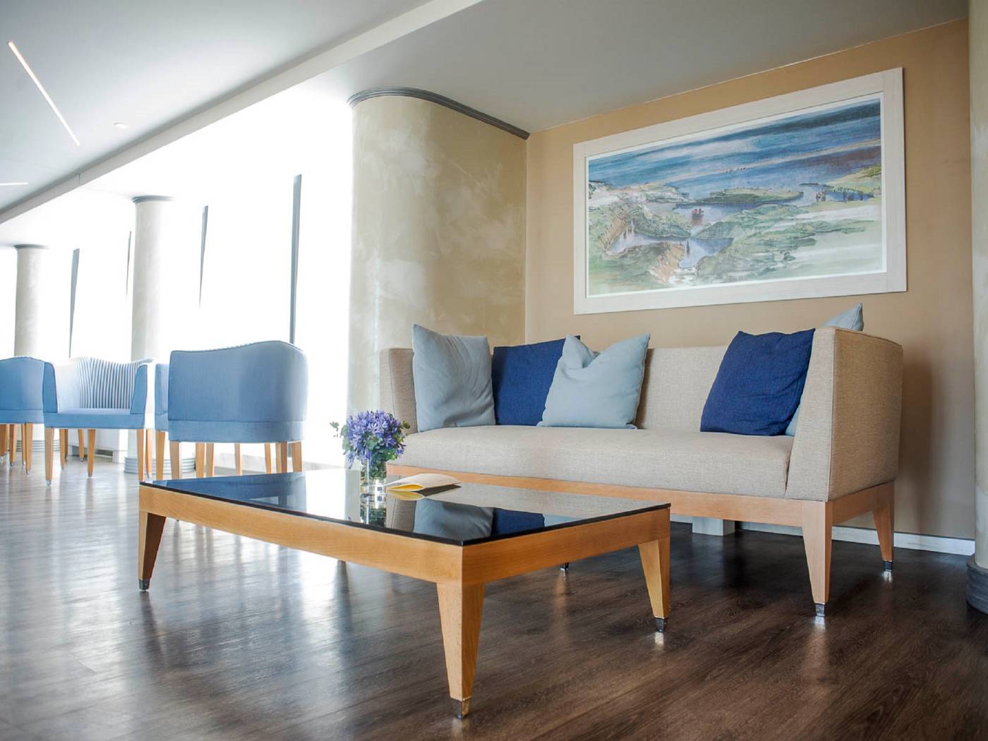 Palmon-Bay-Hotel---Spa-Lobby-31