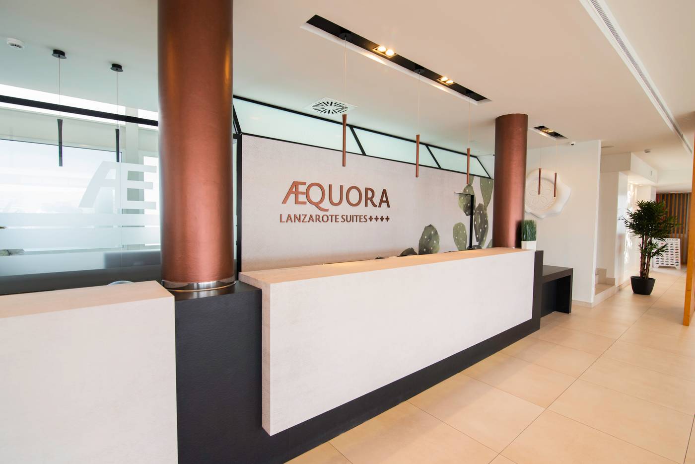 Aequora-Lazarote-Suites-Lobby-67