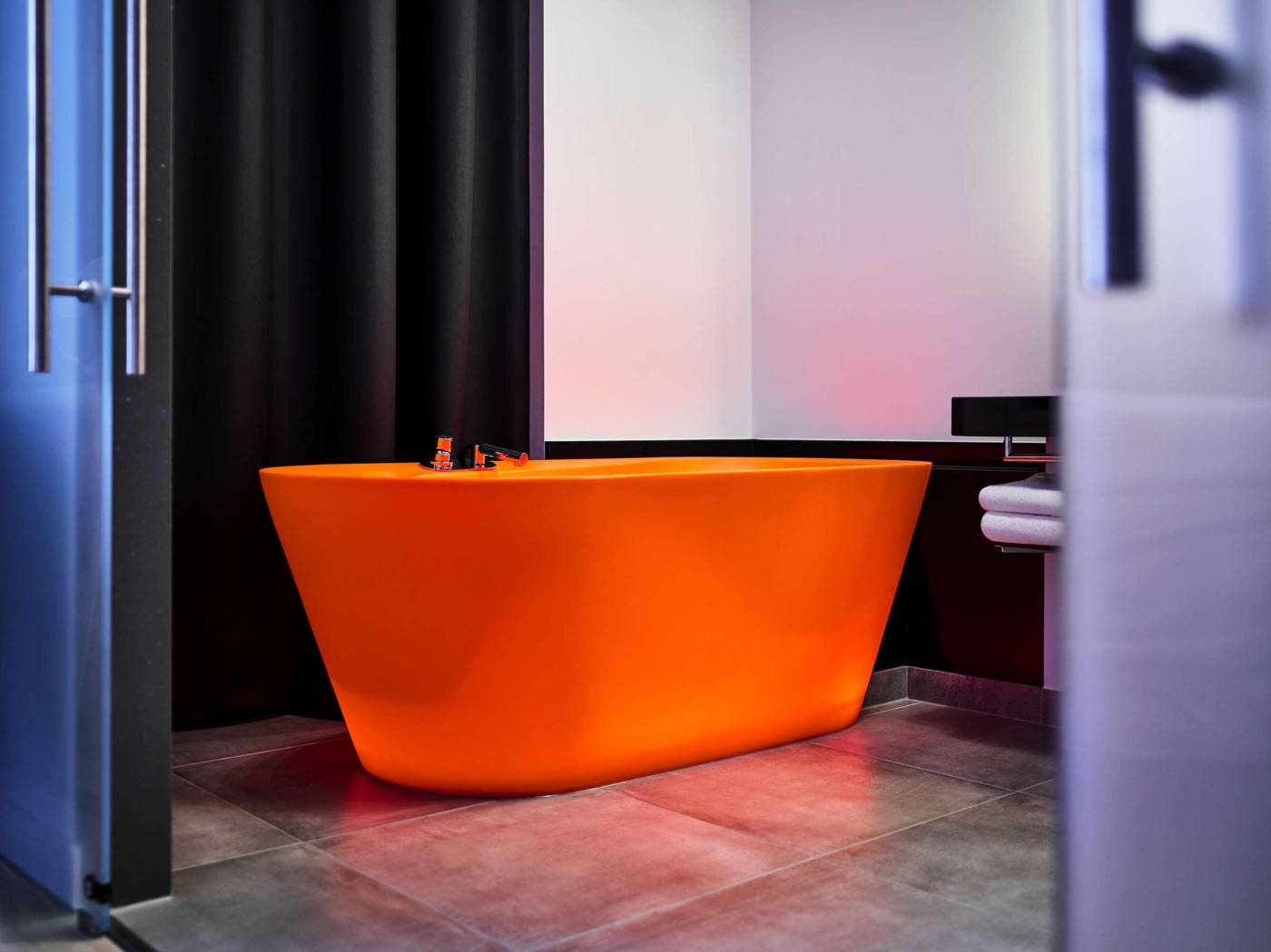 Jaz-in-the-City--Amsterdam-Room-44