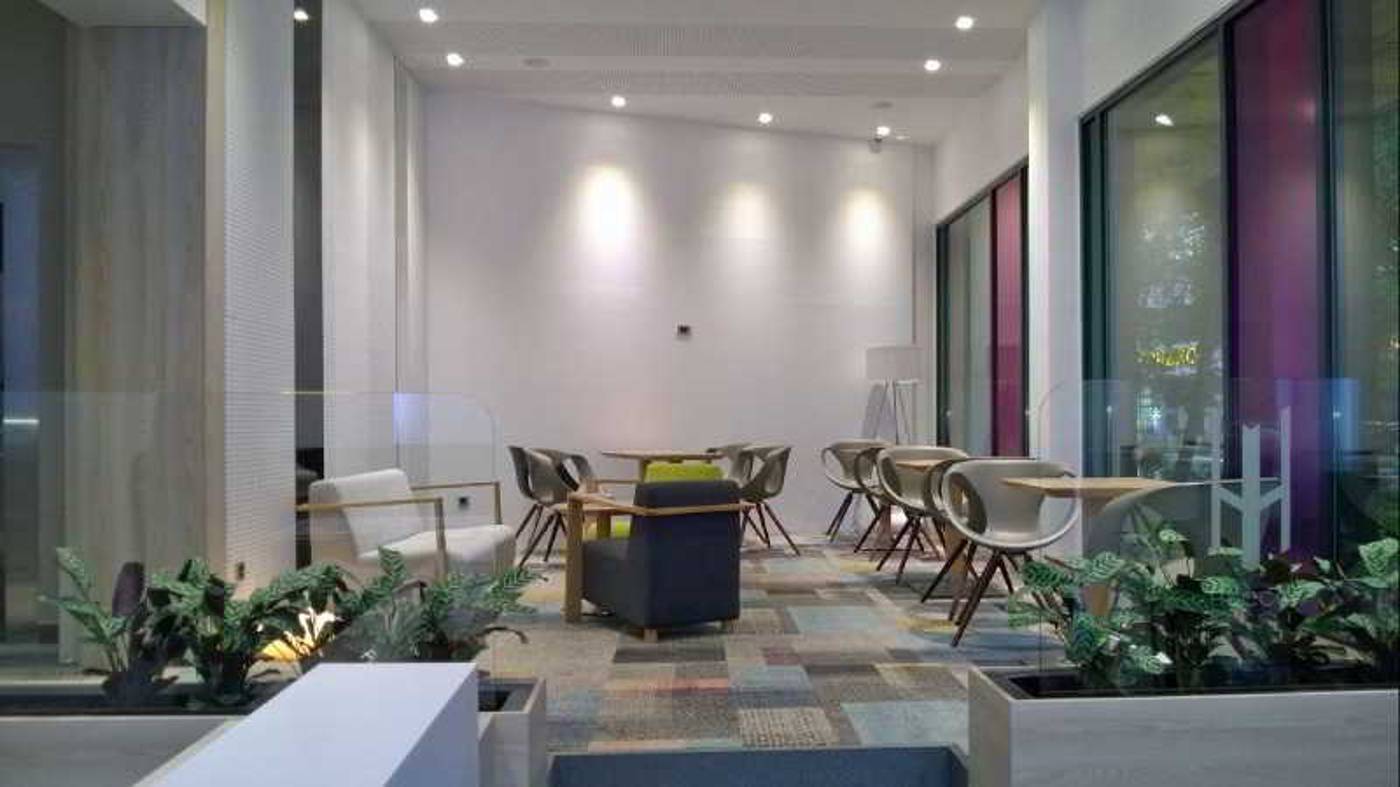 Hotel Cosmopolit-Bosnia & Herzegovina-SARAJEVO-Lobby-8