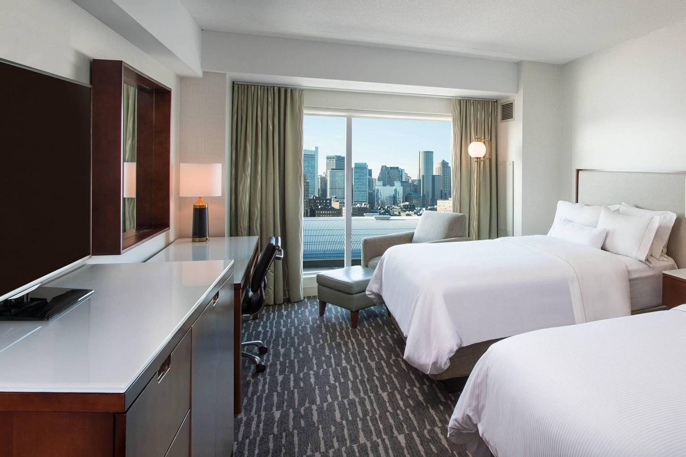 Westin-Boston-Waterfront-Room-34