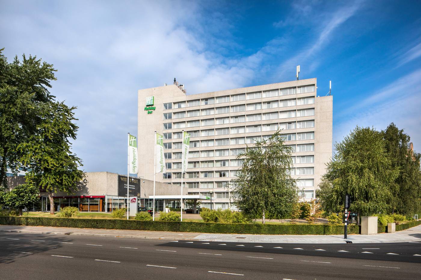 Holiday Inn Eindhoven Centre-Netherlands-EINDHOVEN-General view-1