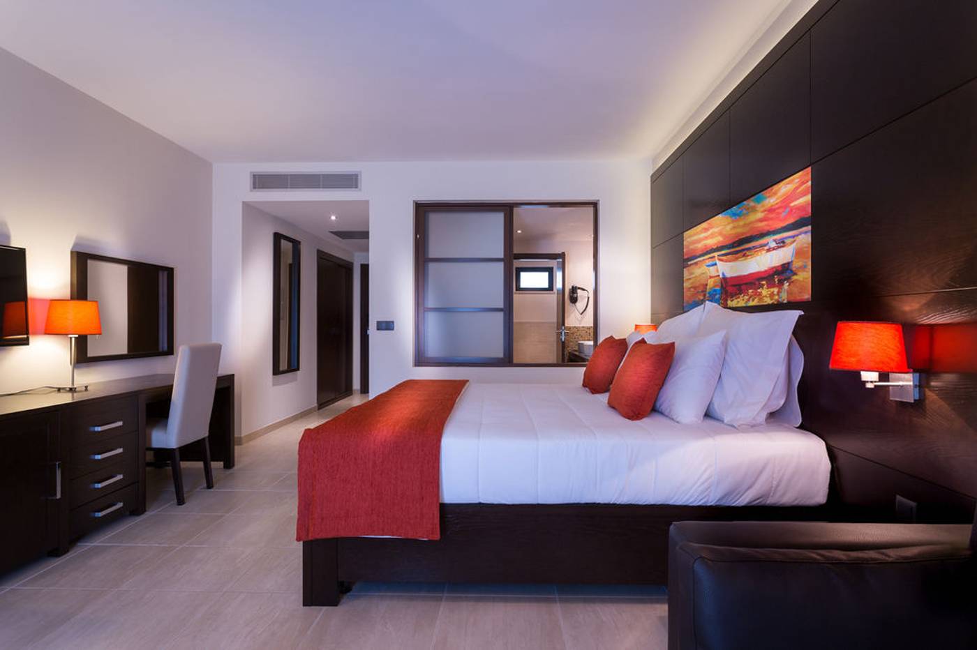 Melia-Llana-Beach-Resort---Spa-Room-40