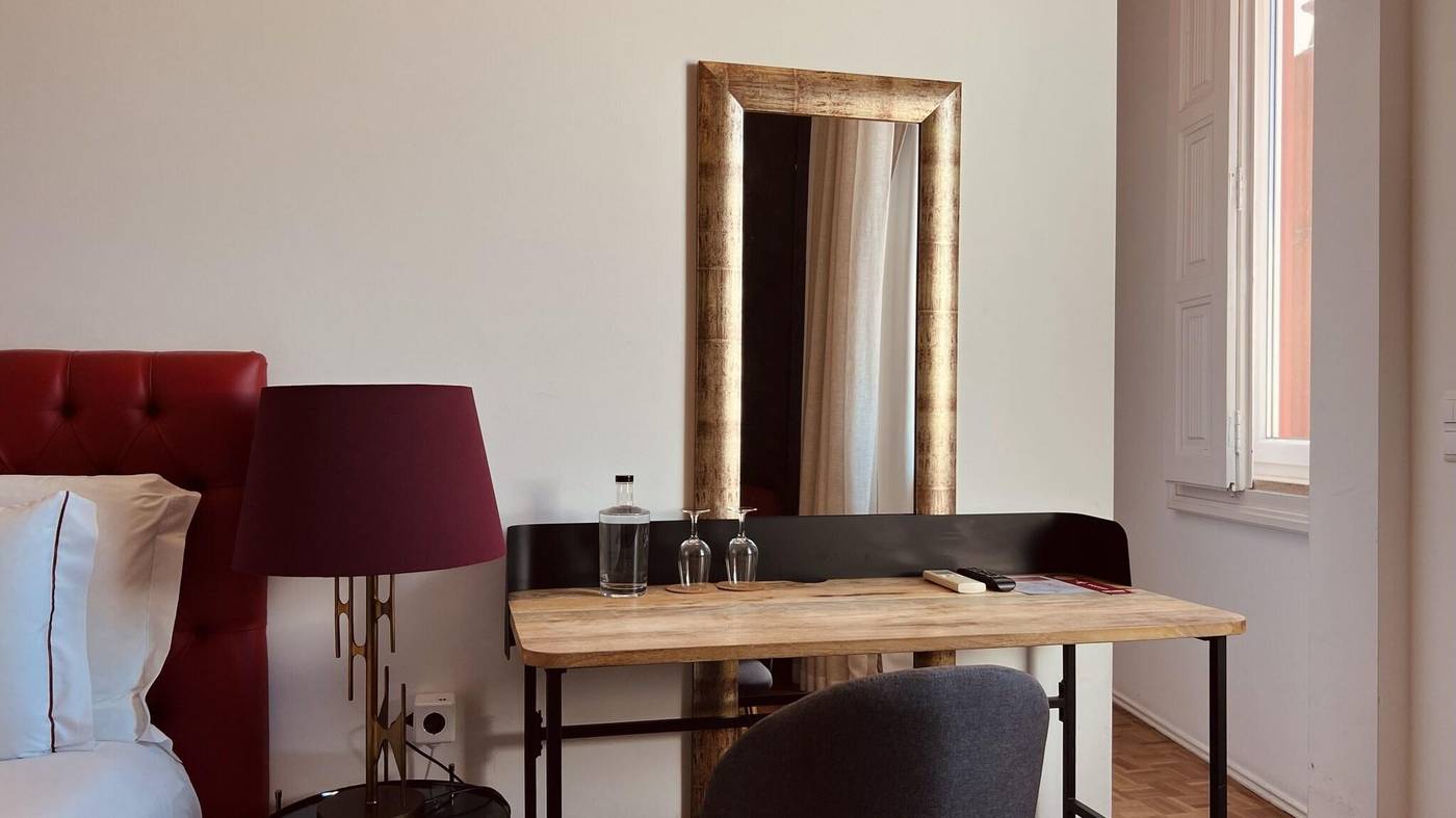 Monte-Belvedere-Hotel-By-Shiadu-Room-16